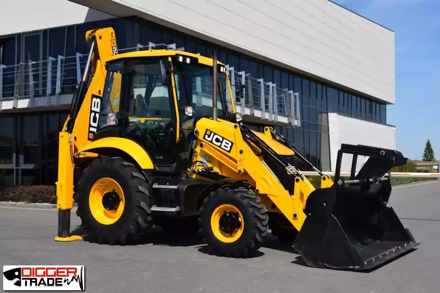 экскаватор-погрузчик JCB 3CX 2021