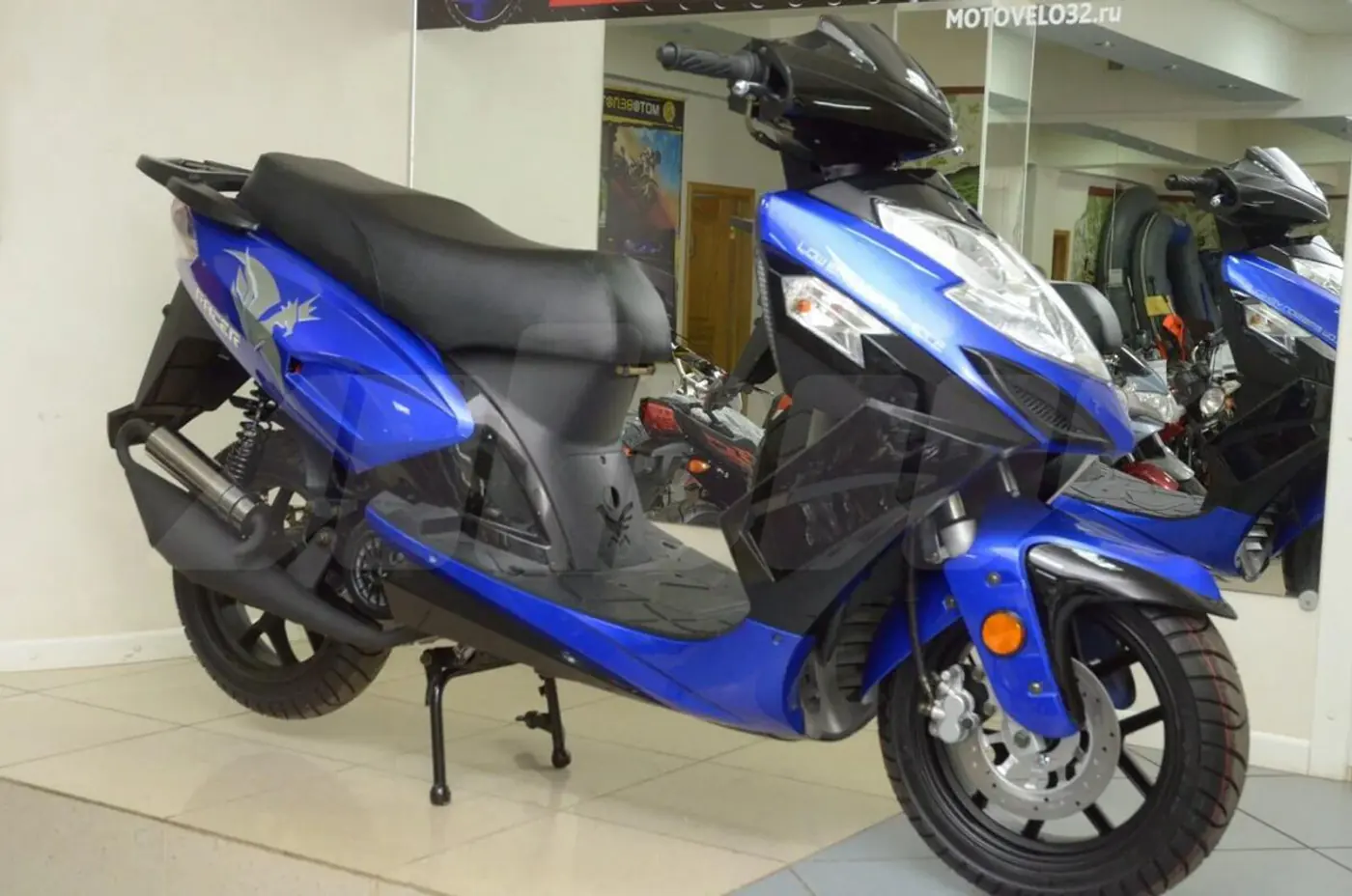 2025 Racer Stells,