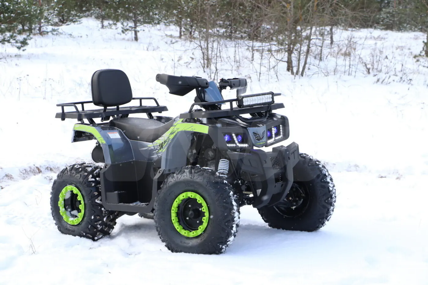2023 Nitro Shark 200,