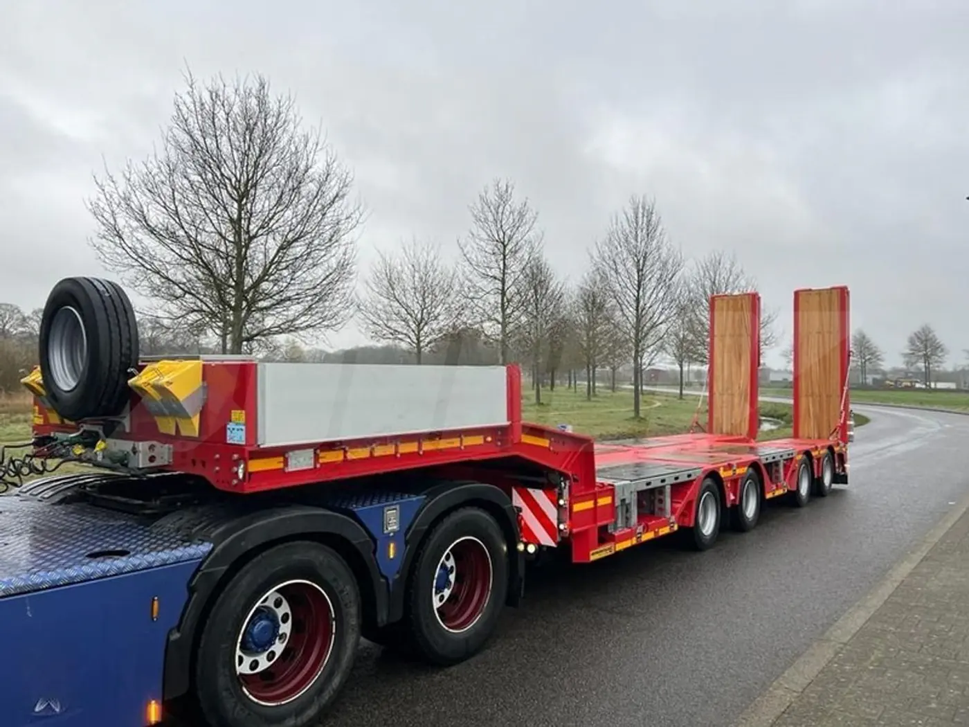 Semi Trailer P339VZ 2024