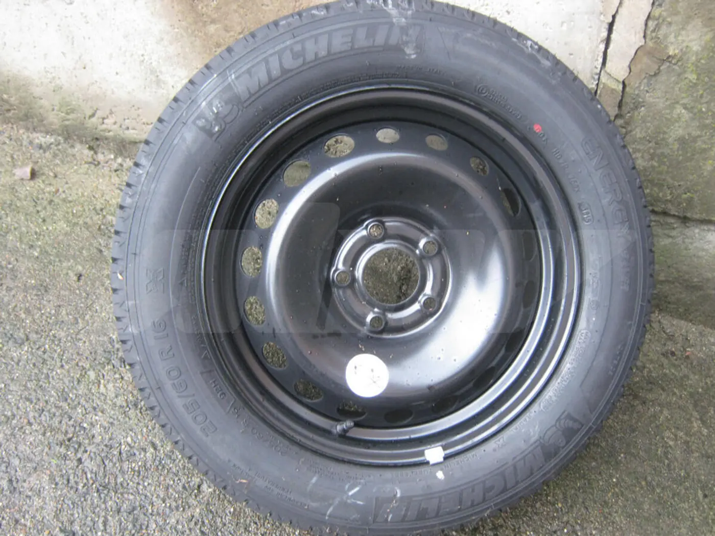 R16 205 60 Michelin Energy Saver