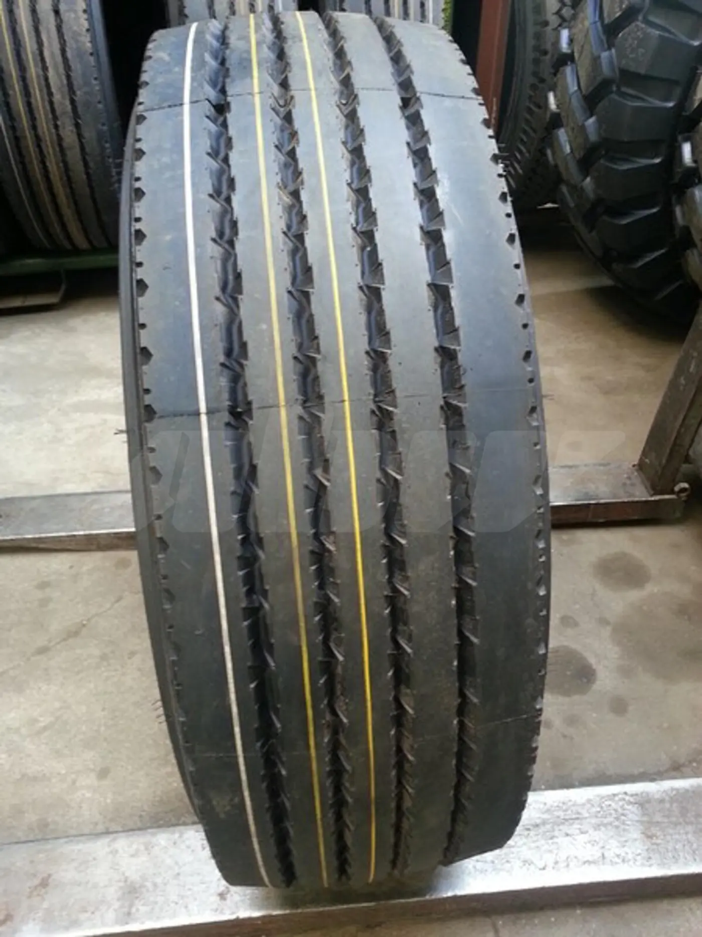 R22.5 385 65 TyRex