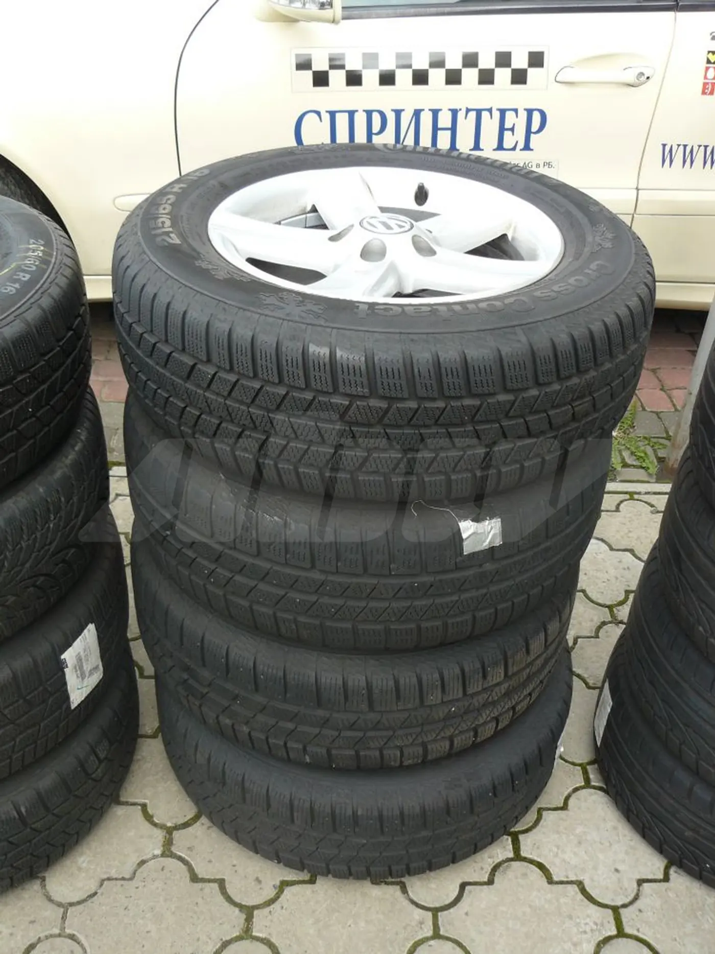 R16 215 65 Continental