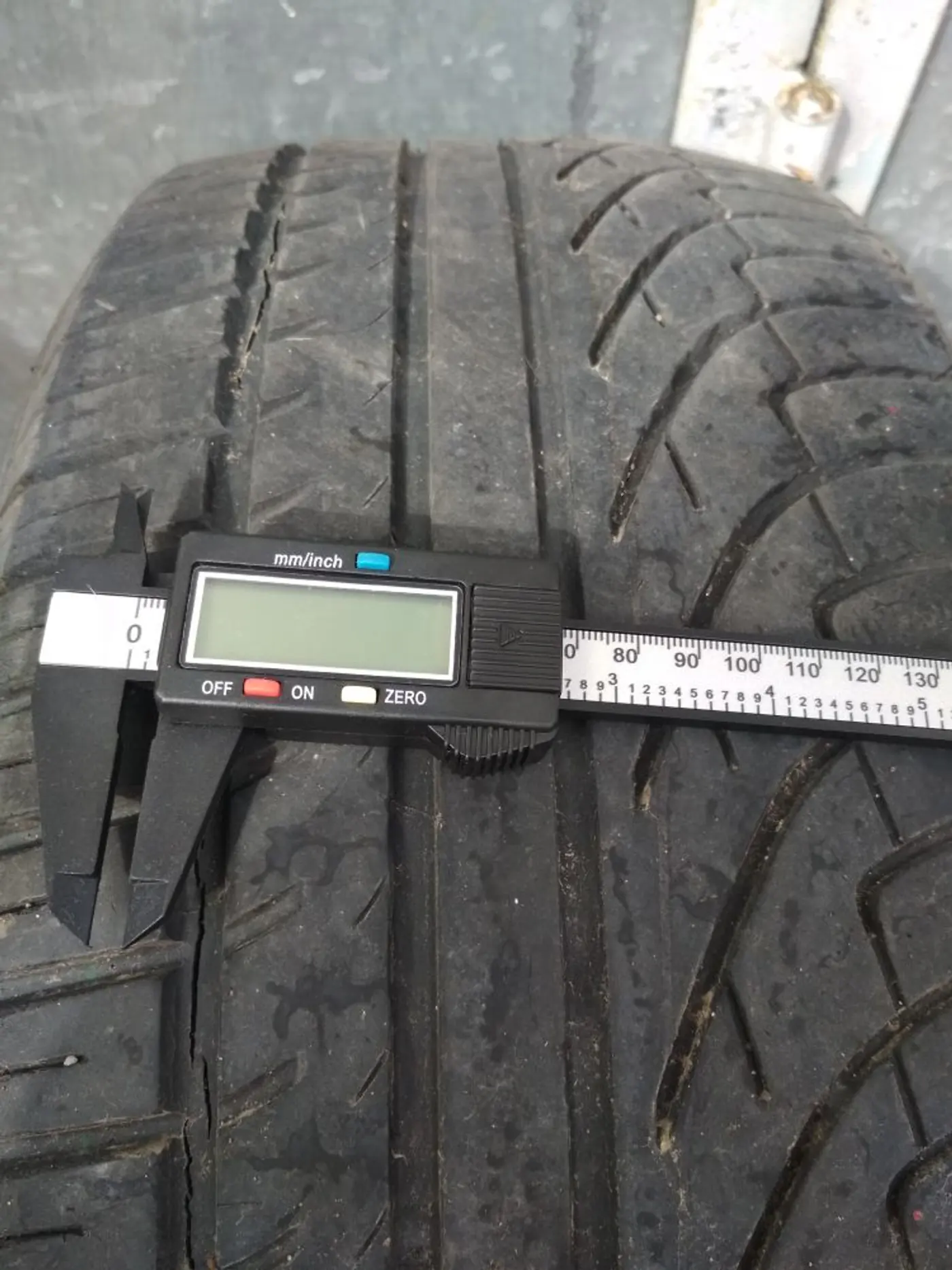 R17 205 50 Michelin