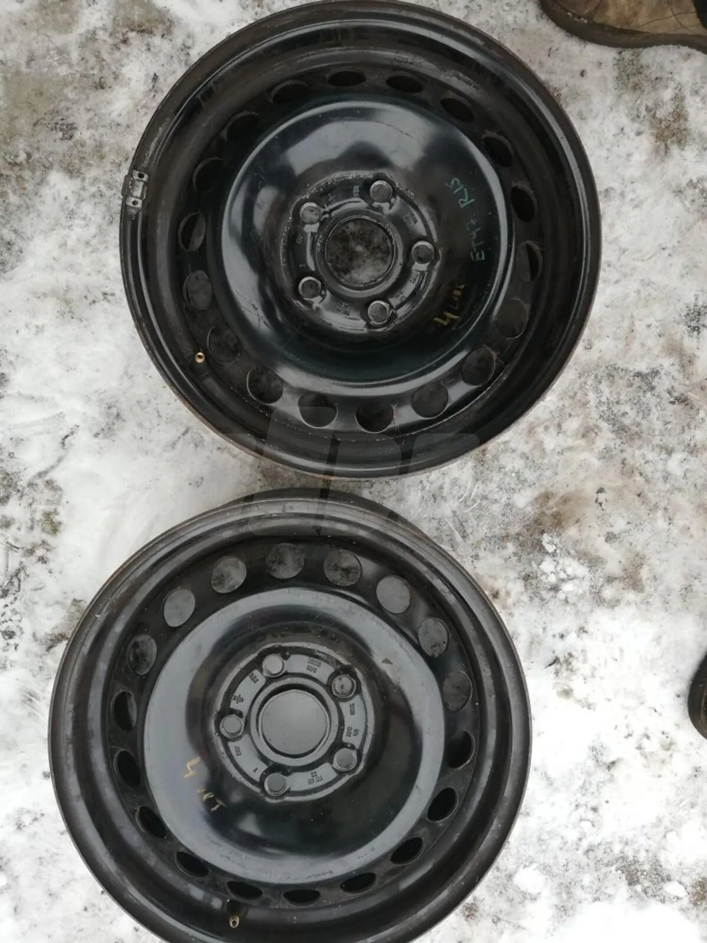R15 Touran 47 ET47  к Volkswagen