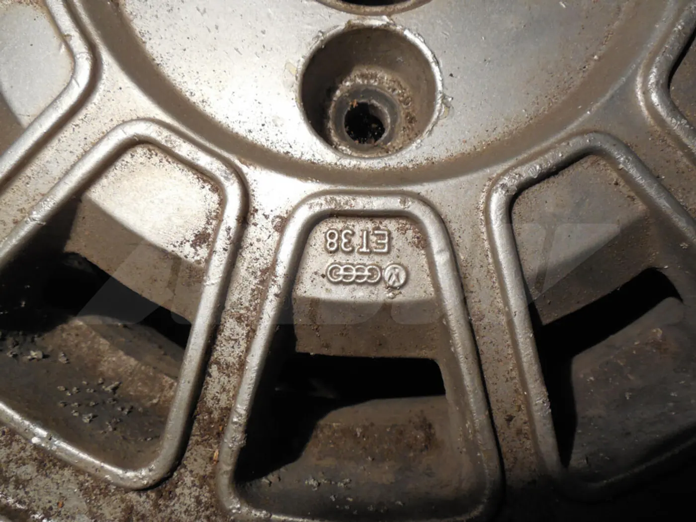 R13  4   к Volkswagen