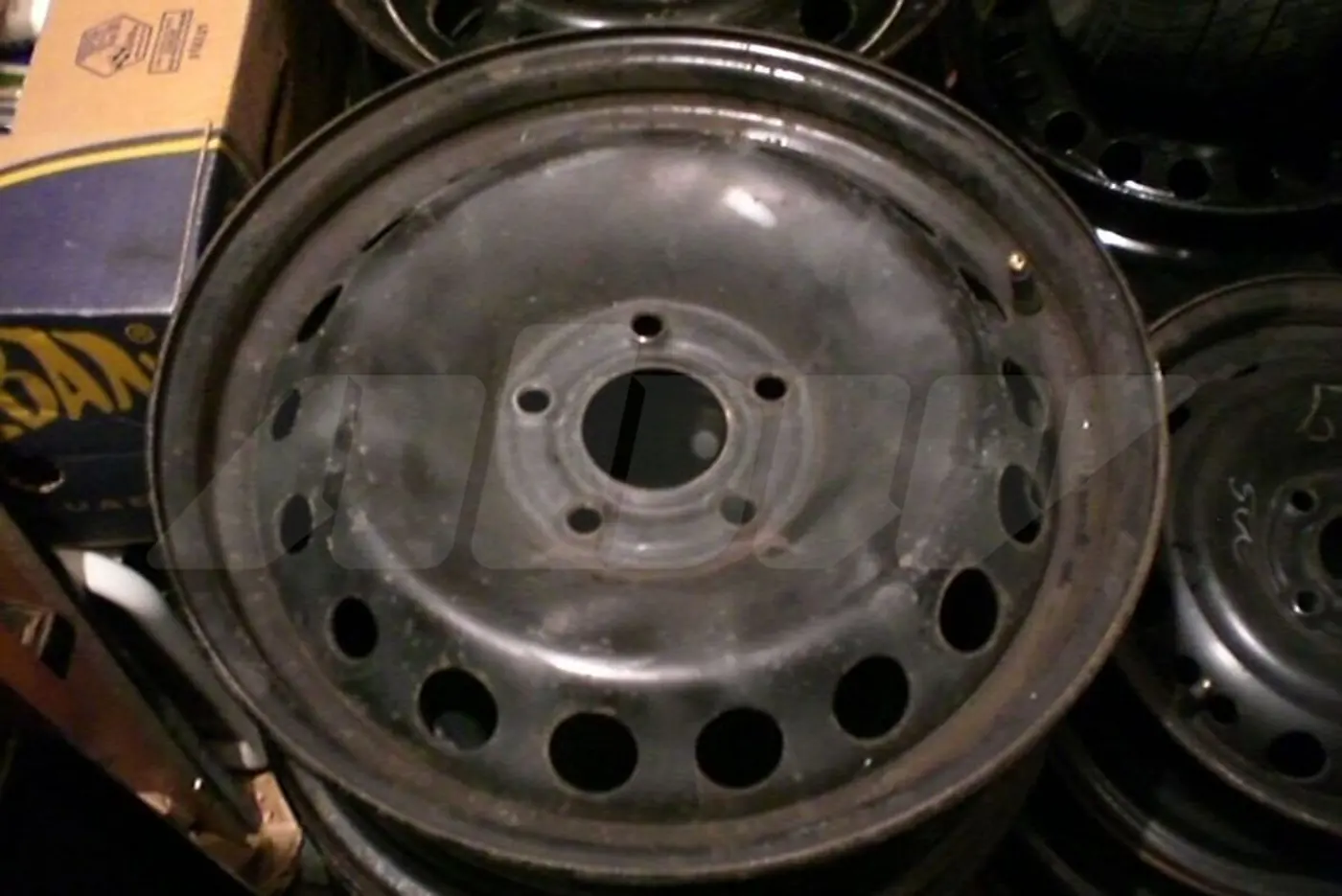 R16 67 DIA67 к Mazda