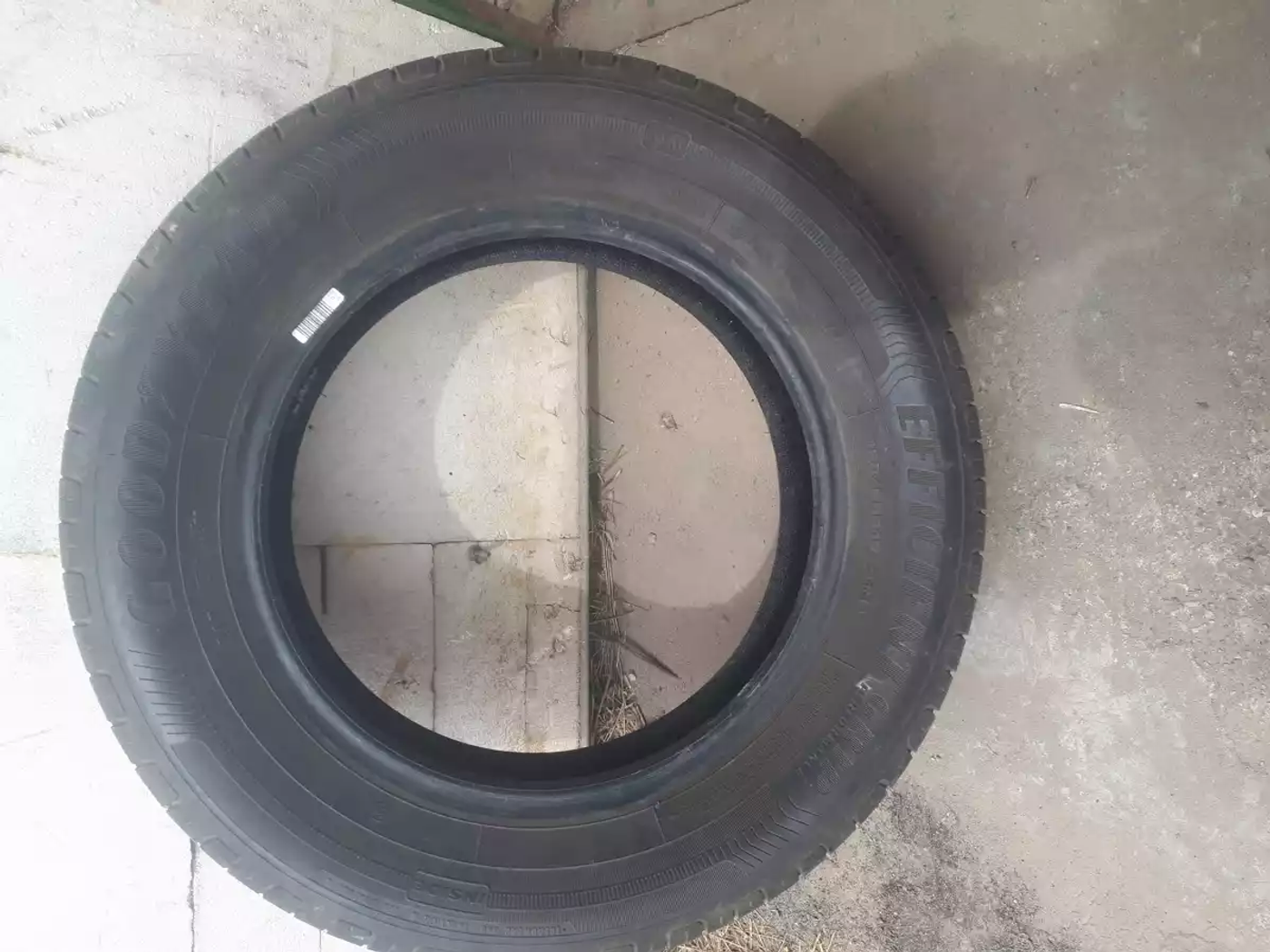 R16 195 65 Goodyear efficient grip prfomance