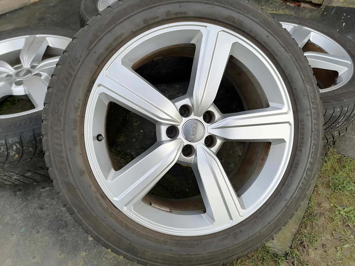 9xR20 5 112 ET38 DIA66.5 к Audi e-tron