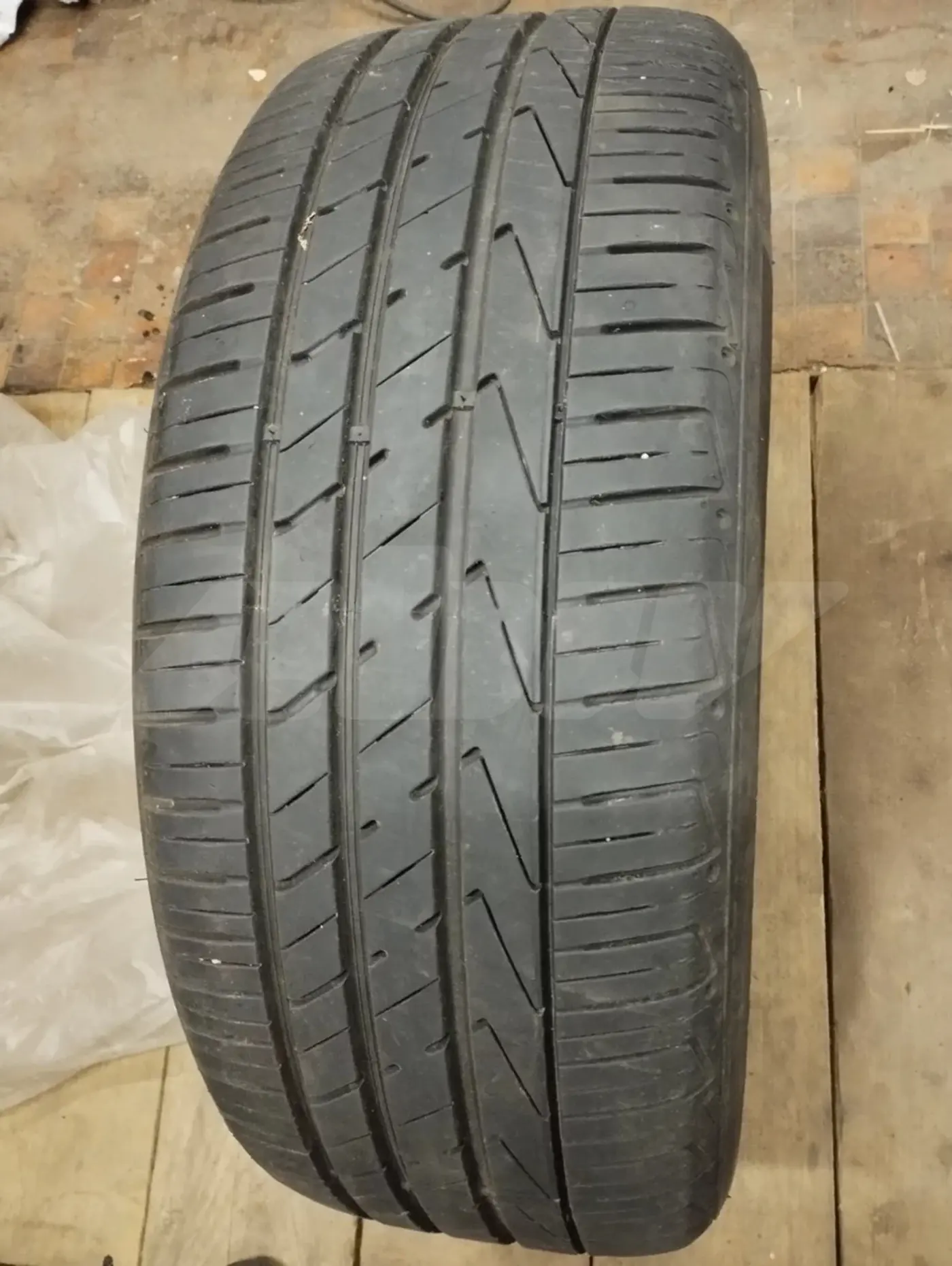 R18 235 55 Hankook Ventus S1evo2 SUN