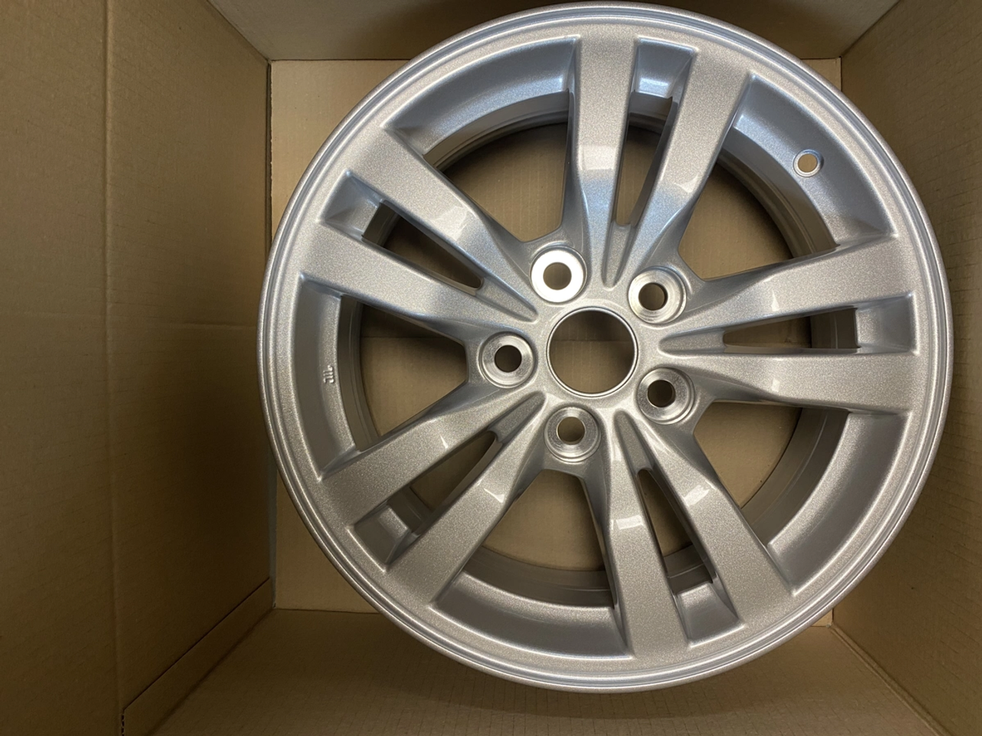 6.5xR16 5 114.3 ET38 DIA67.1 к Mitsubishi Outlander