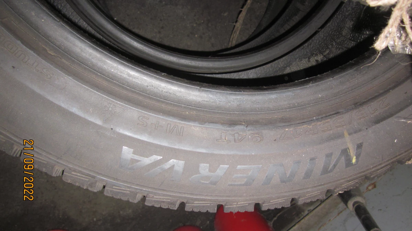 R17 215 55 Minerva Minerva 215/55 R17 94T