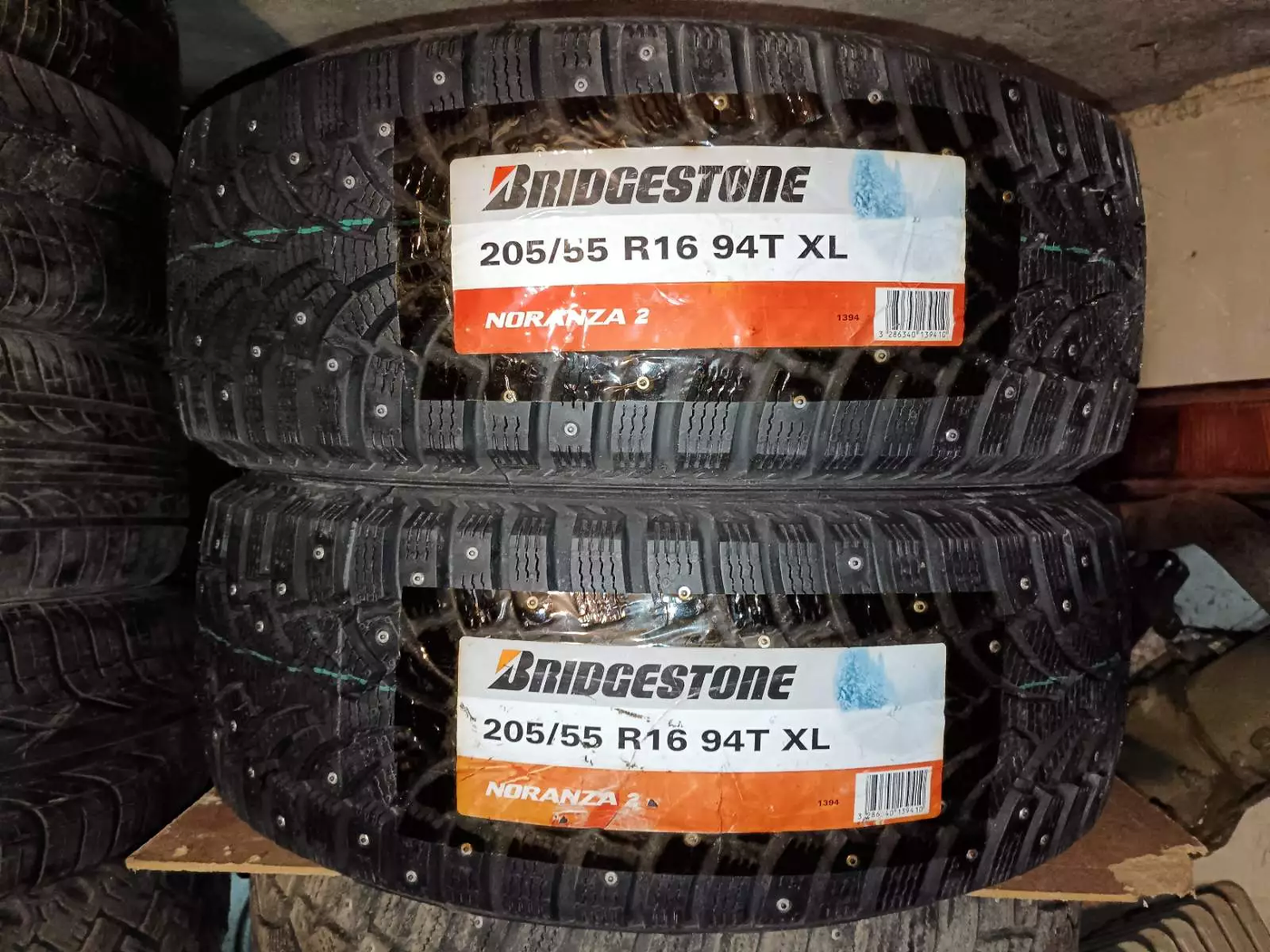 R16 205 55 Bridgestone 94T XL