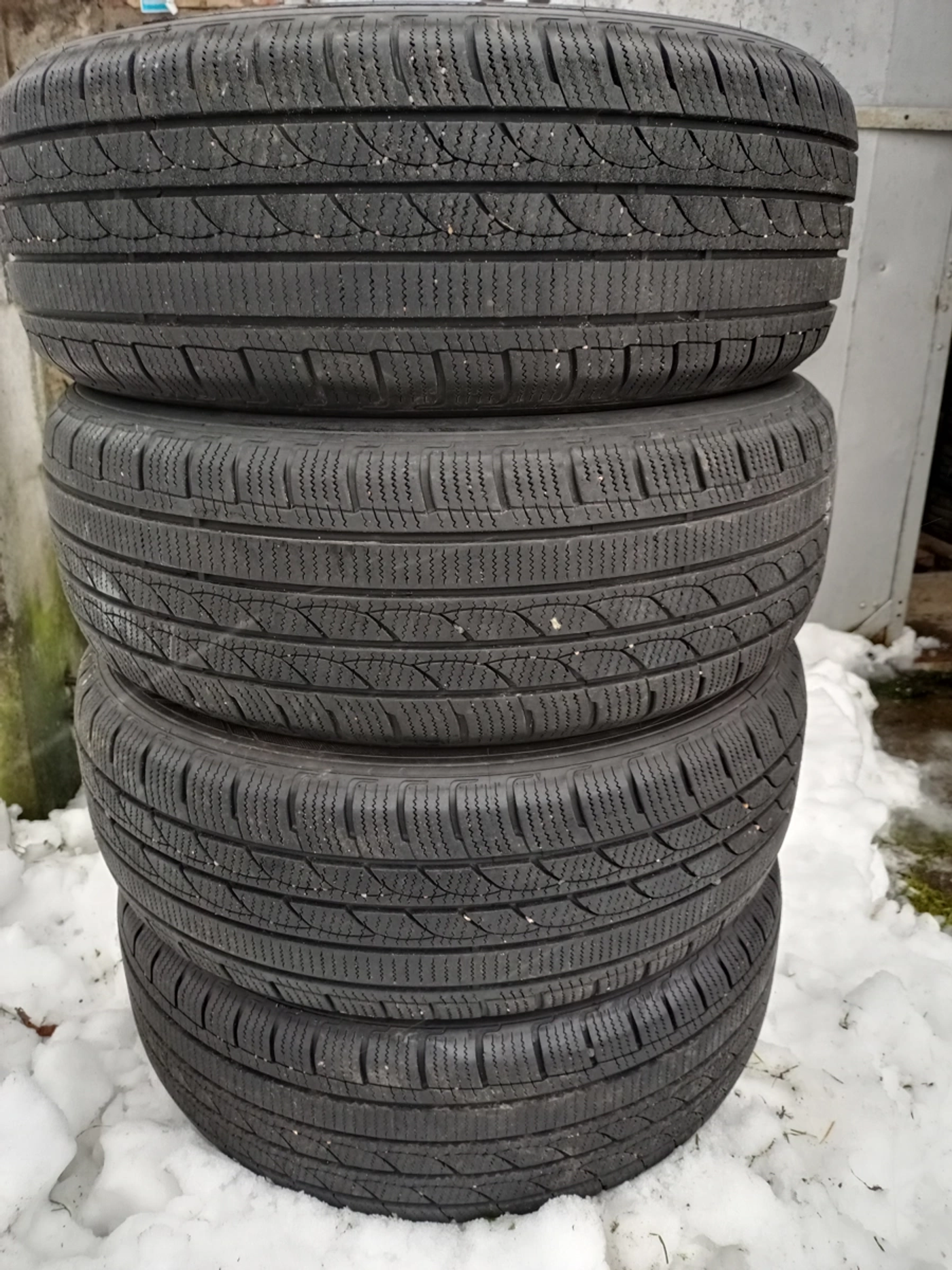 R17 225 60 Minerva ise plus S210