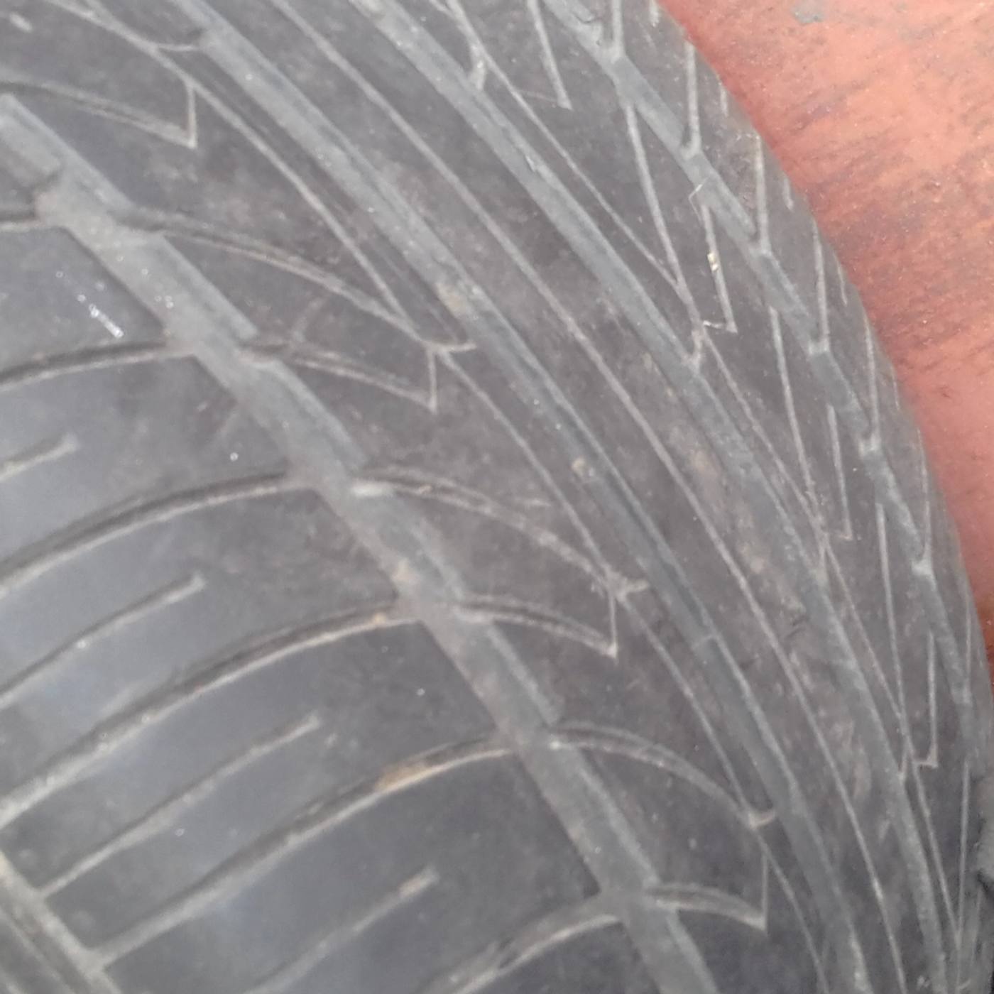 R17 235 45 Starfire RS-R1.0