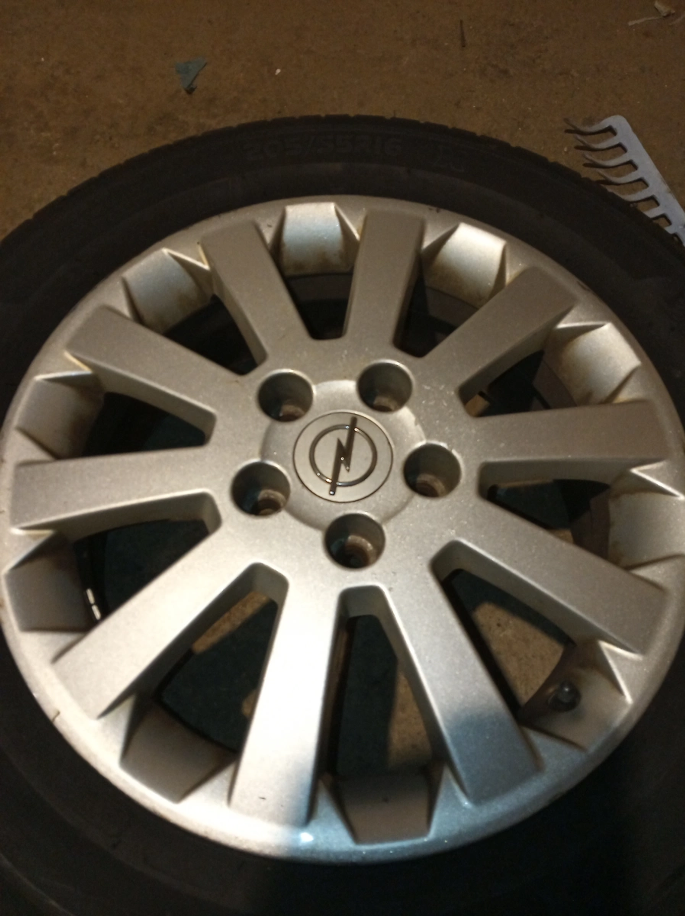 6xR16 5 110 ET16 DIA110 к Opel Zafira