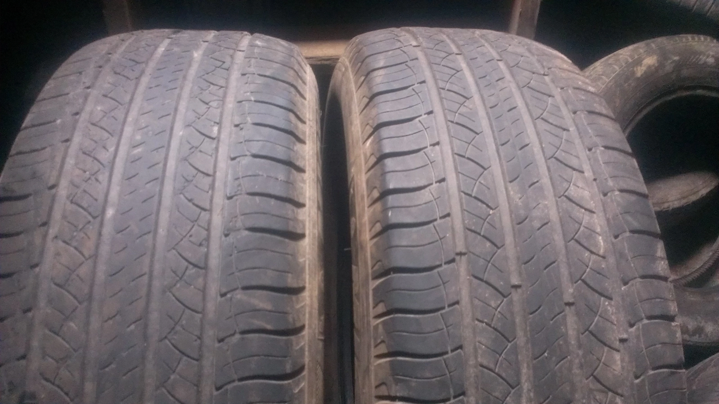 R20 275 60 Michelin Latitude