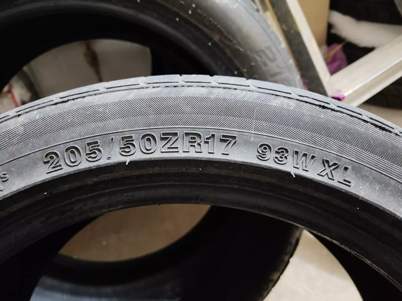 R17C 205 50 Kinforest 93WXL