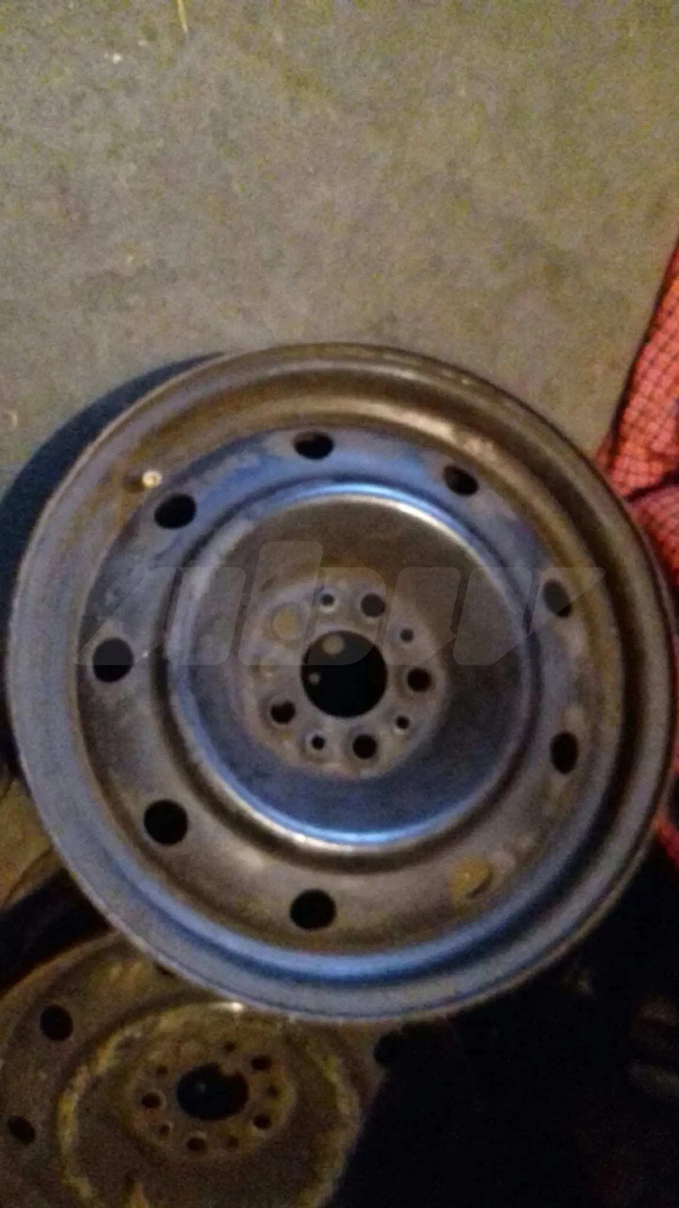 R15  806   к Peugeot