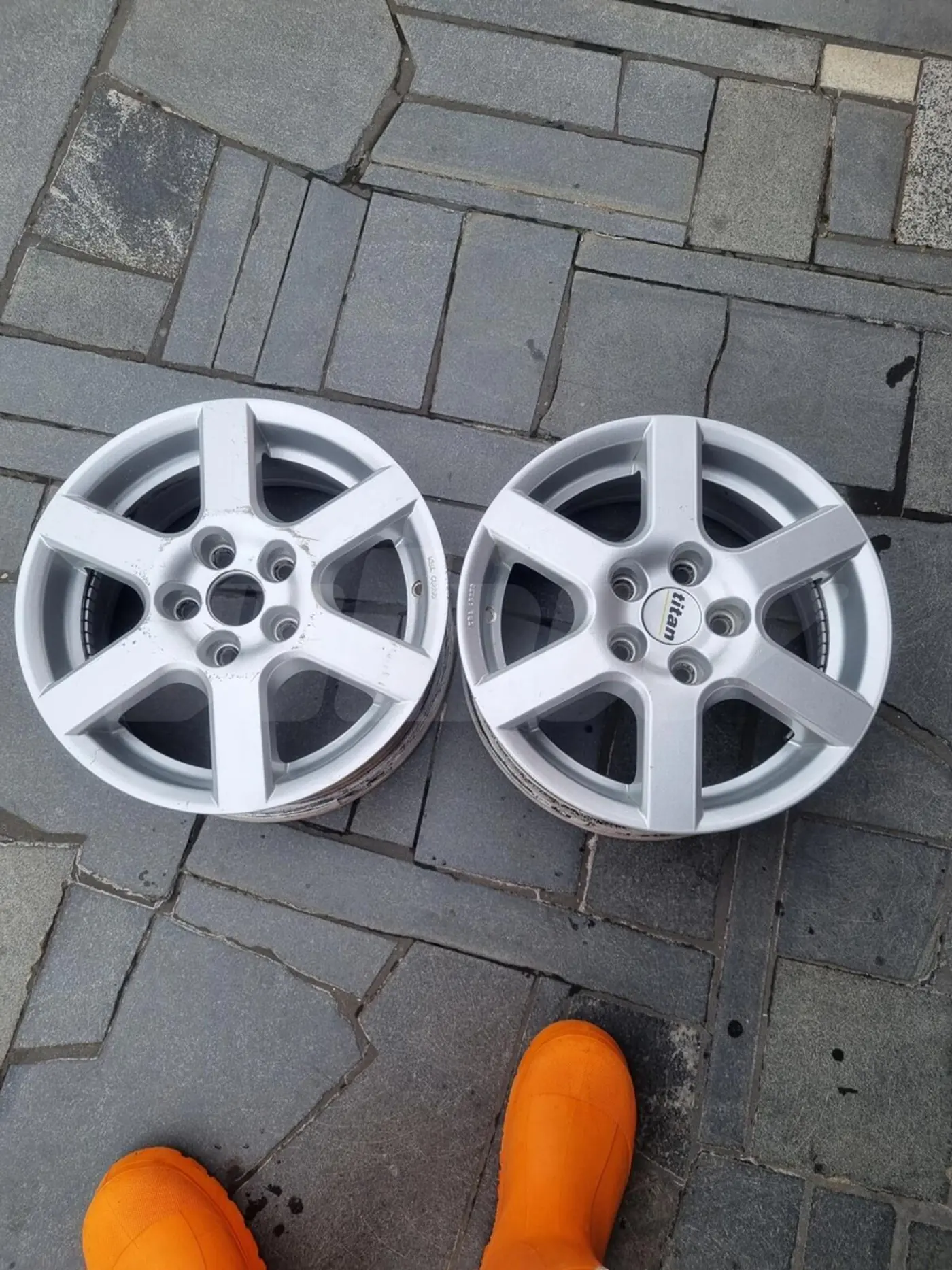 6.5xR15 5 108 ET45 DIA60.1 к Renault Laguna
