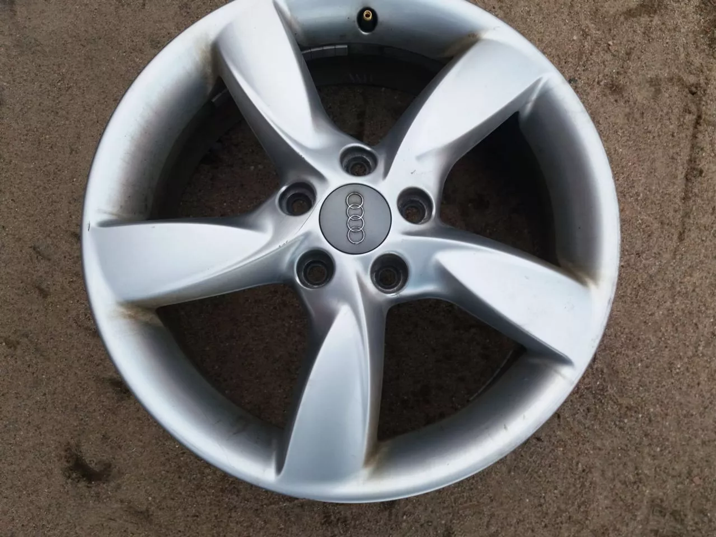 6xR17 5 112 ET48 DIA57.1 к Audi A3