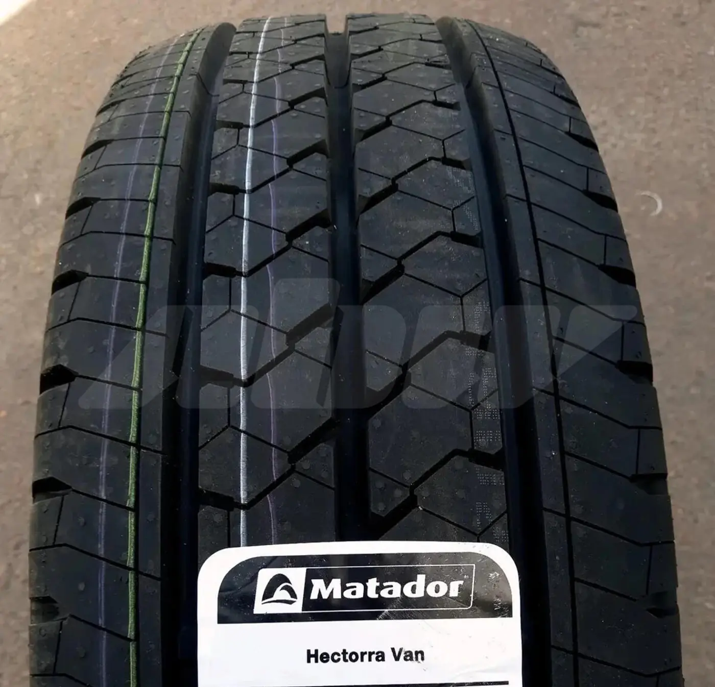 R16C 195 75 Matador Hectorra Van