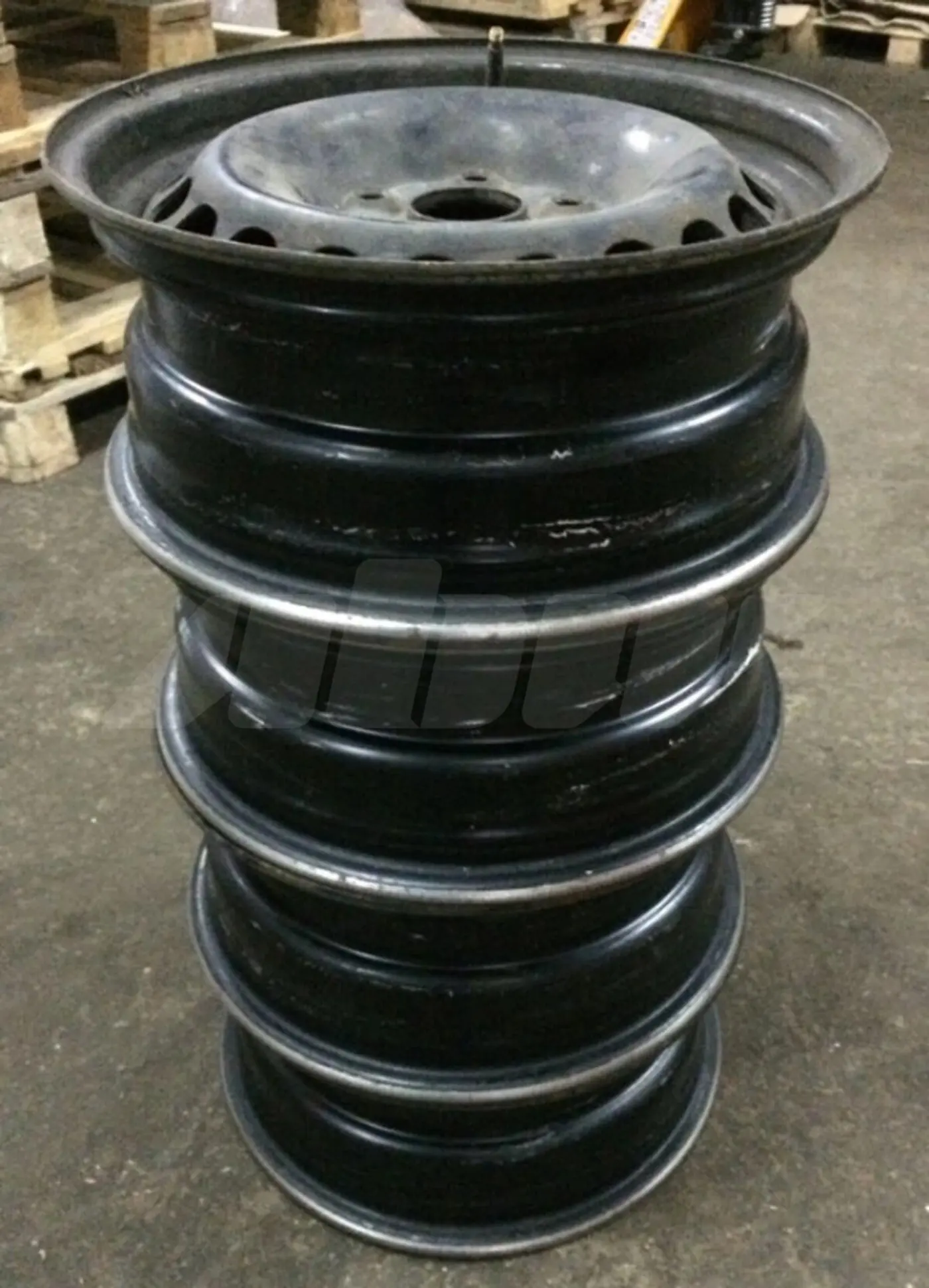 6.5xR16 5 112 ET50 DIA57.1 к Volkswagen Touran