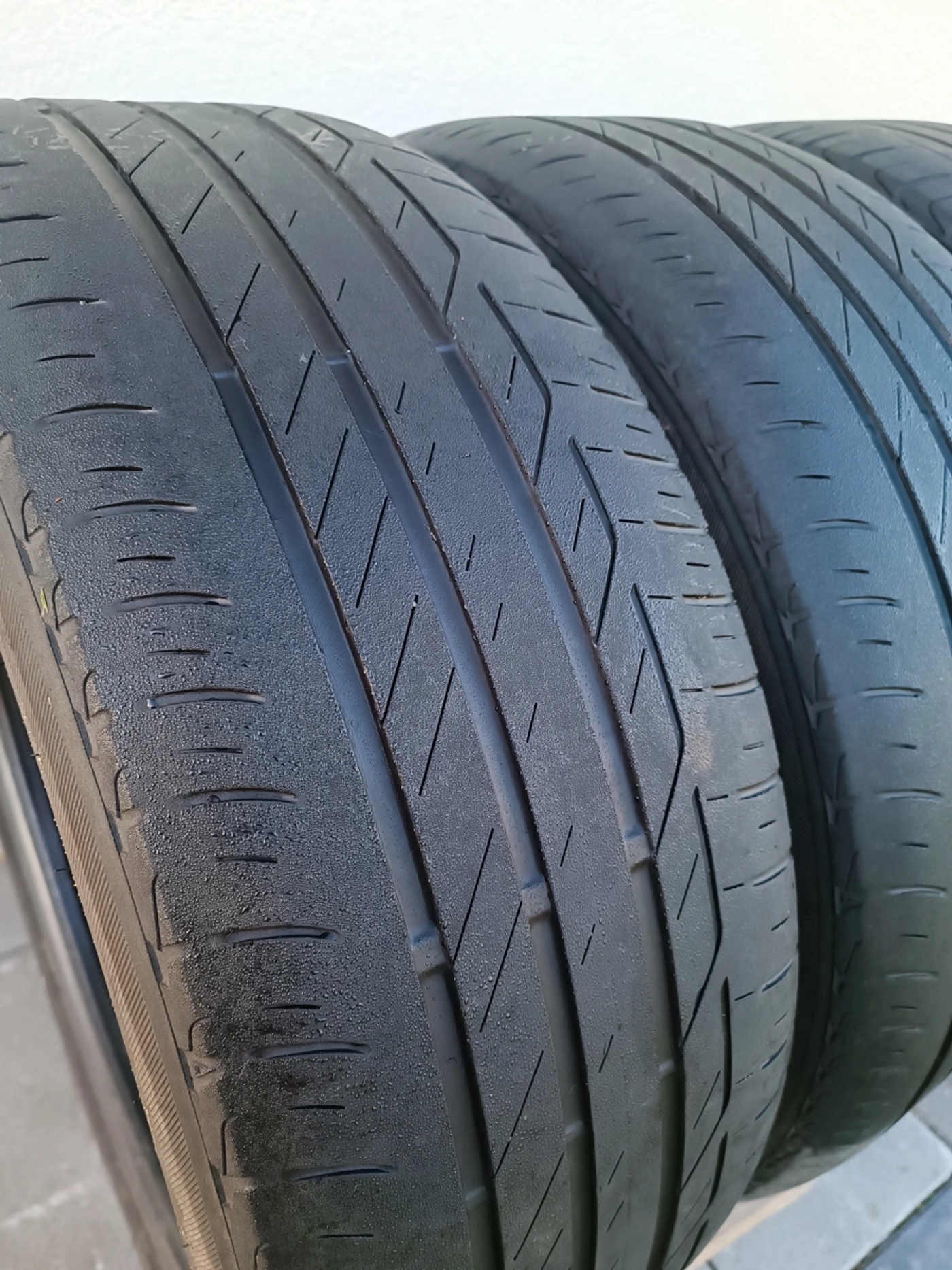 R19 225 45 Bridgestone TURANZA