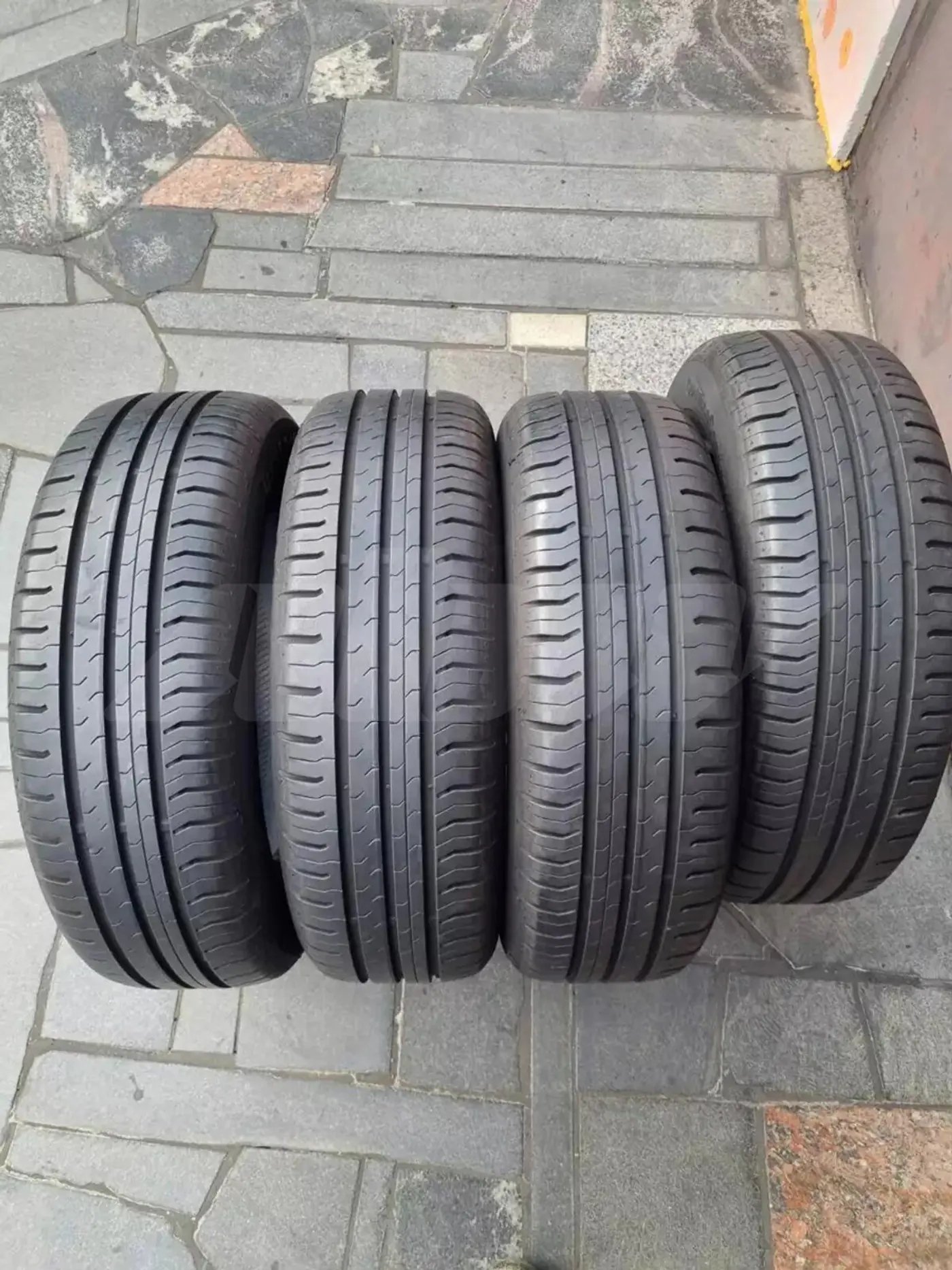 R14 185 65 Continental ContiPremiymContakt