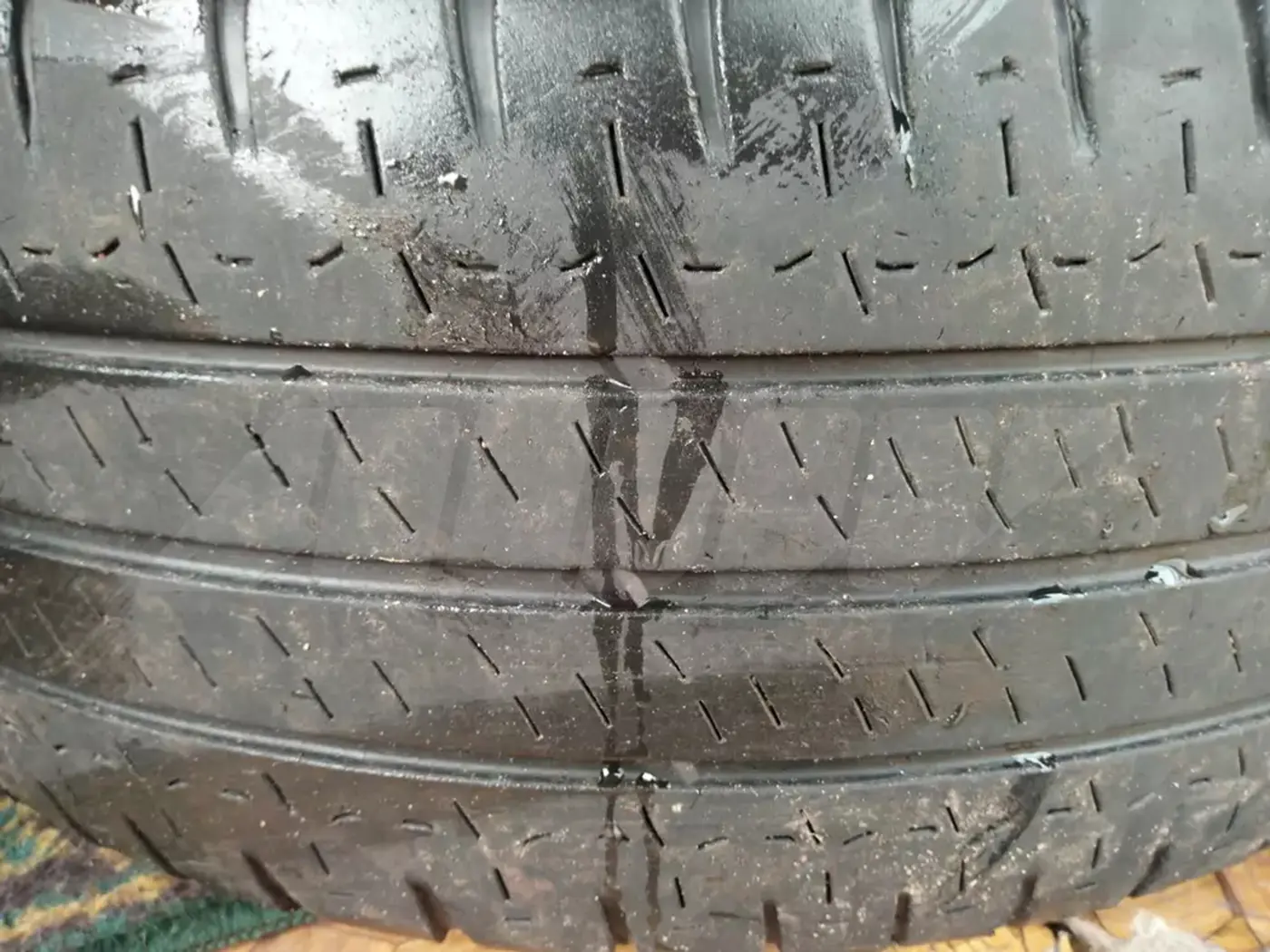 R16C 225 65 Michelin Agilis