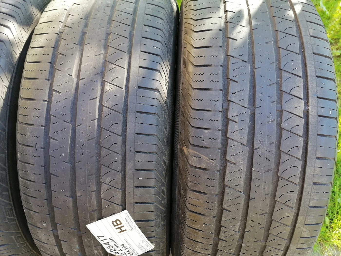R18 255 60 Continental Cross Contact  LX Sport