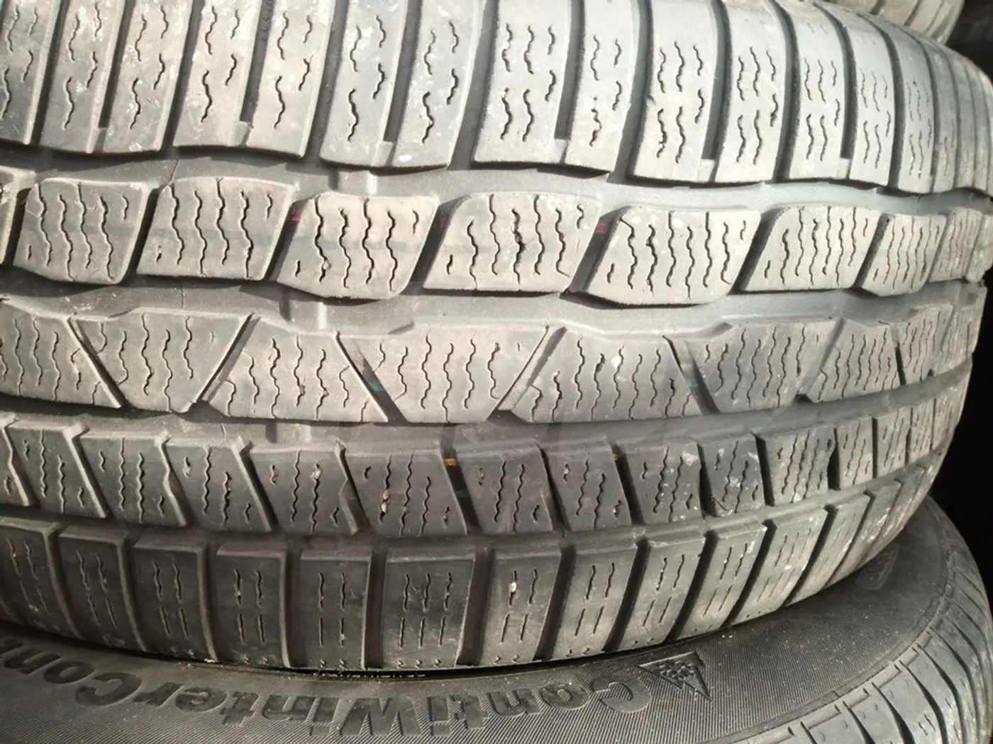 R16 215 60 Continental ContiWinterContact TS 830P