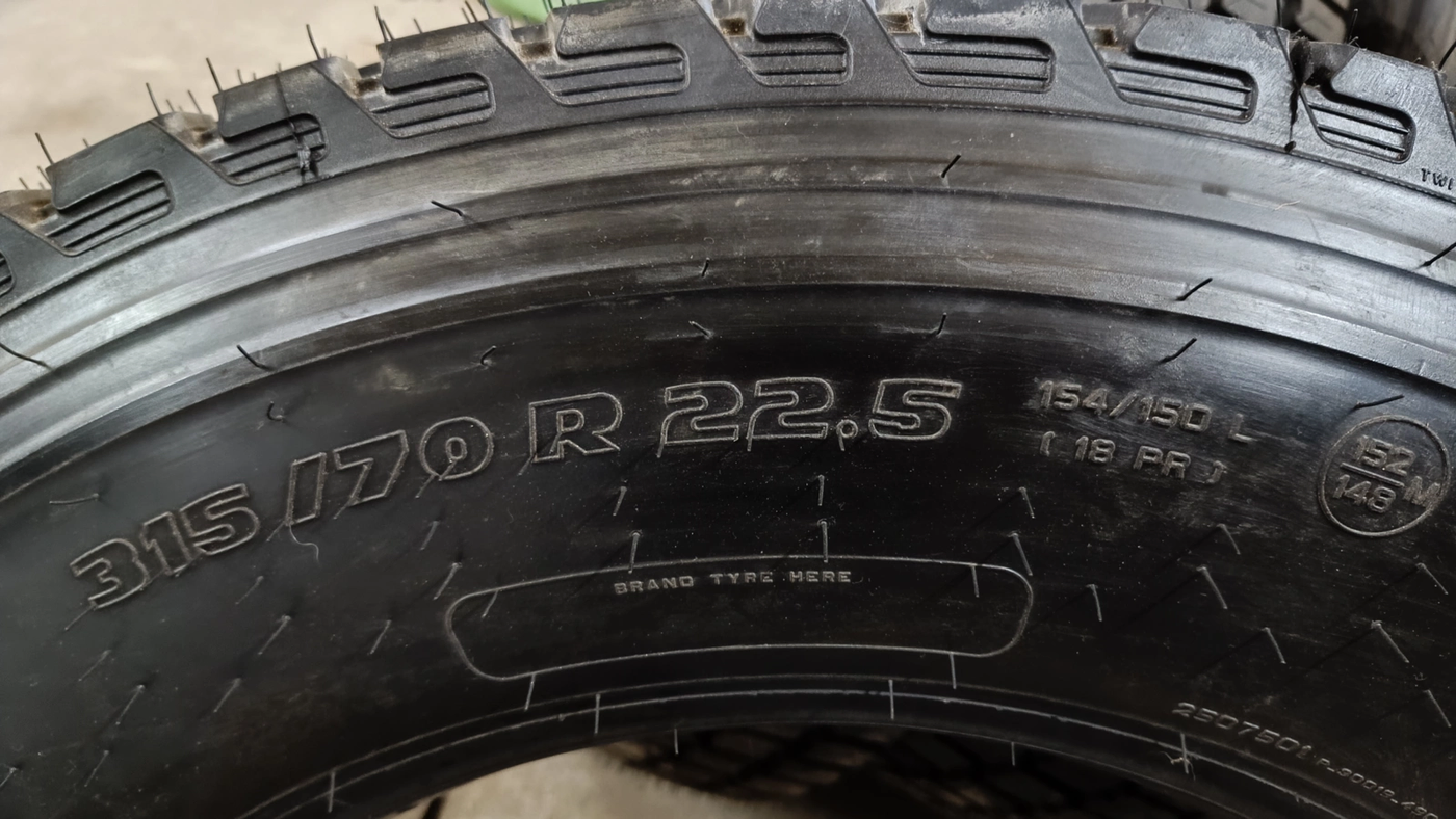 R22.5 315 70 Pirelli 48d