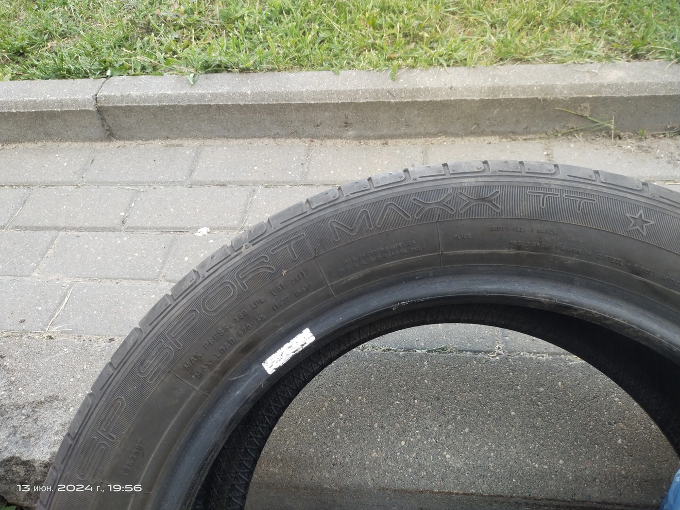 R17 225 50 Dunlop Sport Maxx TT