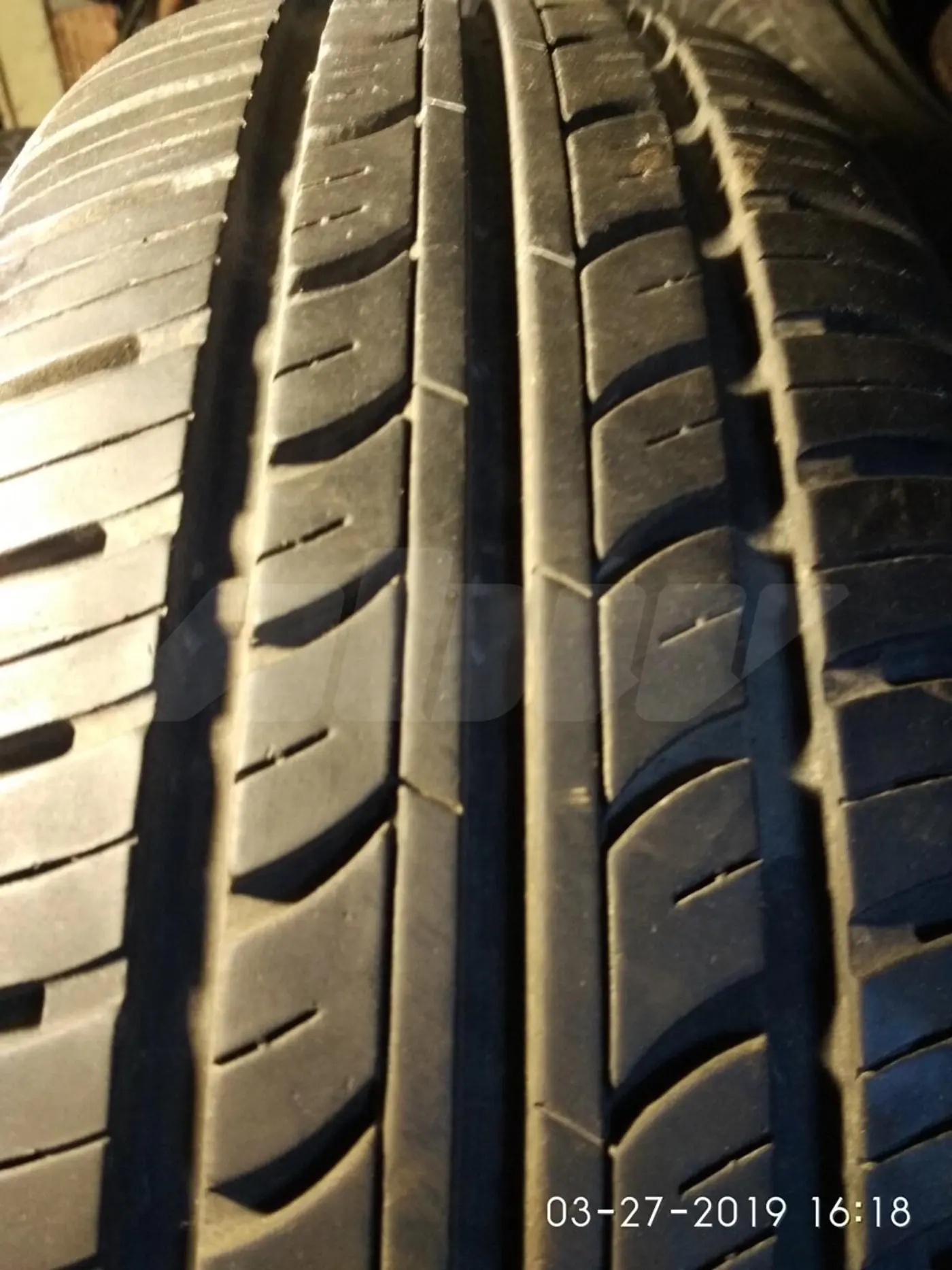 R15 185 65 Mohawk m 716