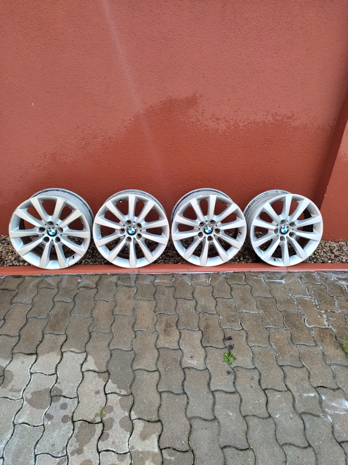 8xR18 5 120 ET34 DIA72.6 к BMW 5 series