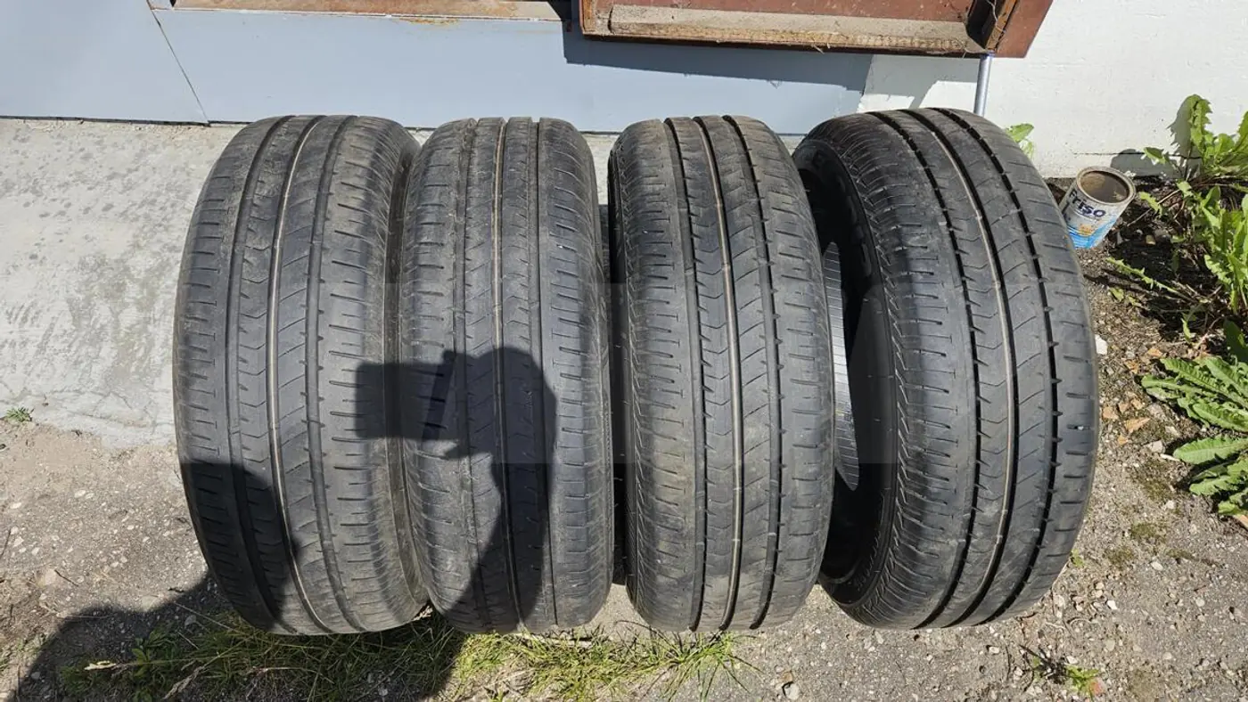 R16 205 60 Bridgestone Ecopia EP300