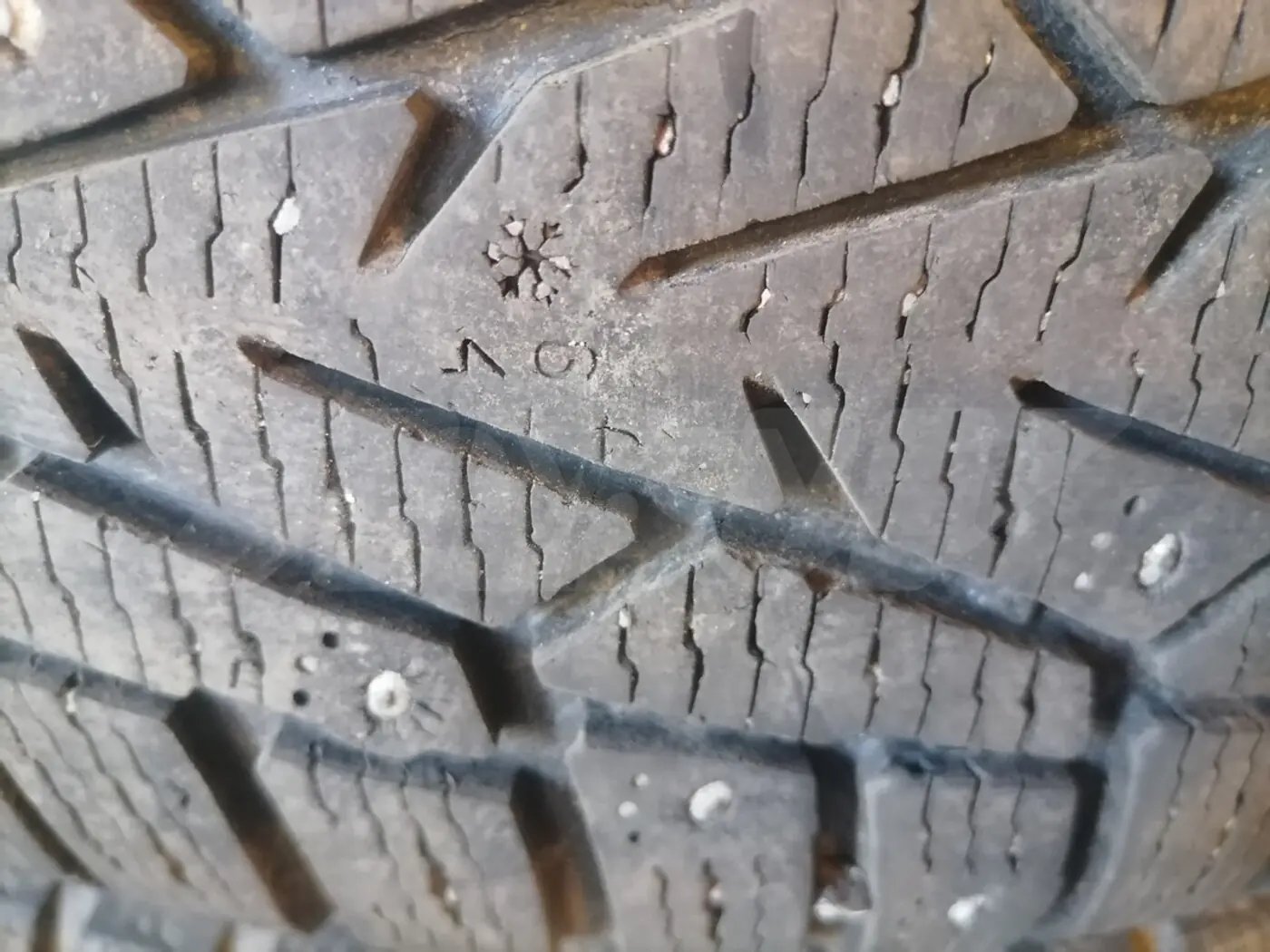 R16 215 65 Nokian Hakkapeliitta