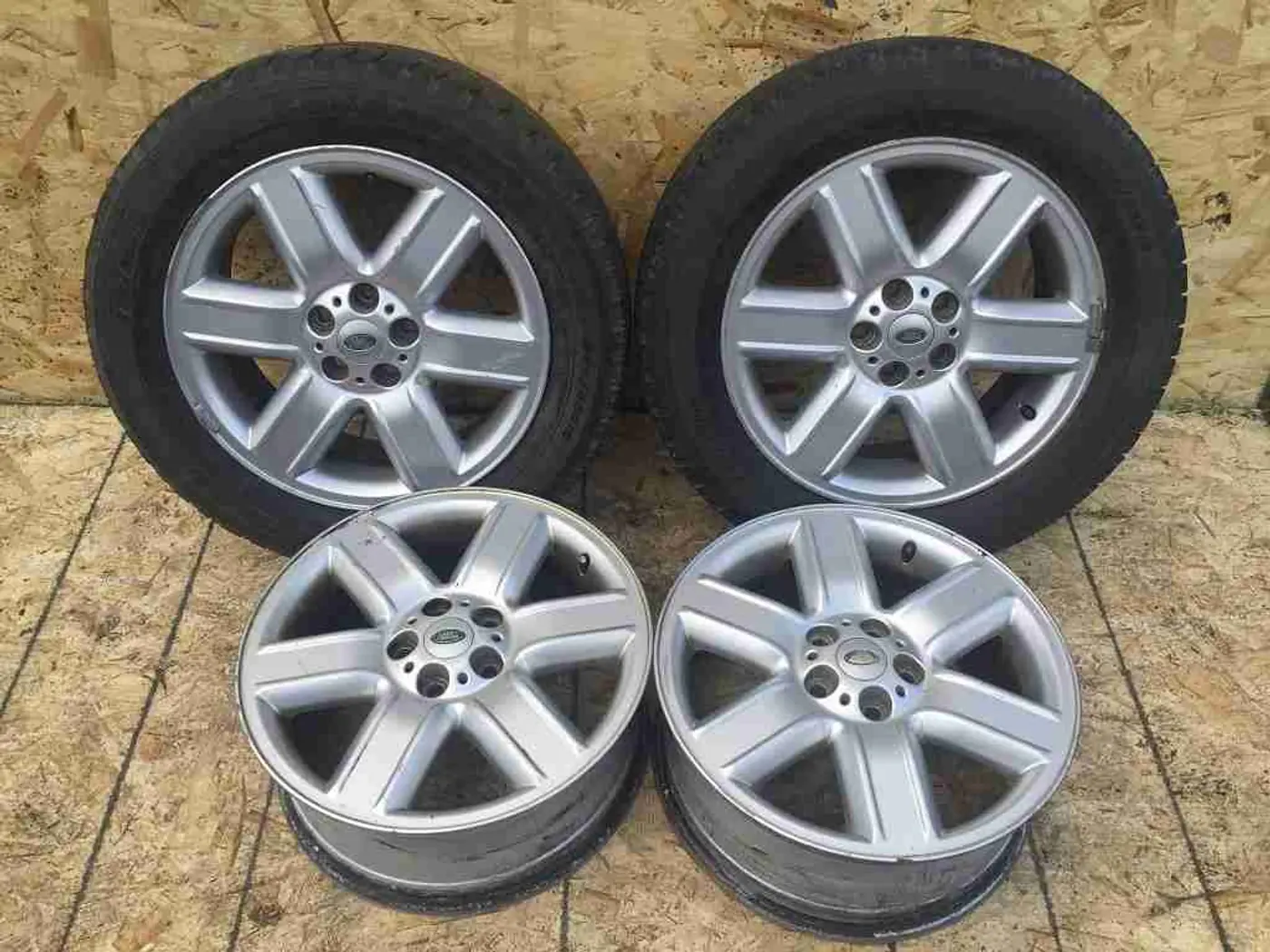 8xR19 5 120 ET57 DIA72.6 к Land Rover Range Rover