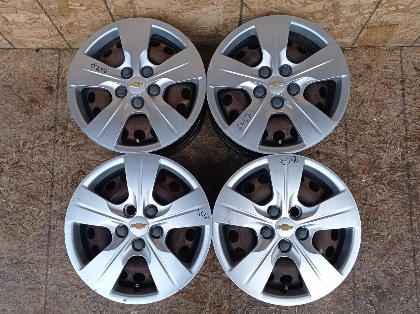 6xR15 5 105 ET37 DIA56.6 к Chevrolet Cruze