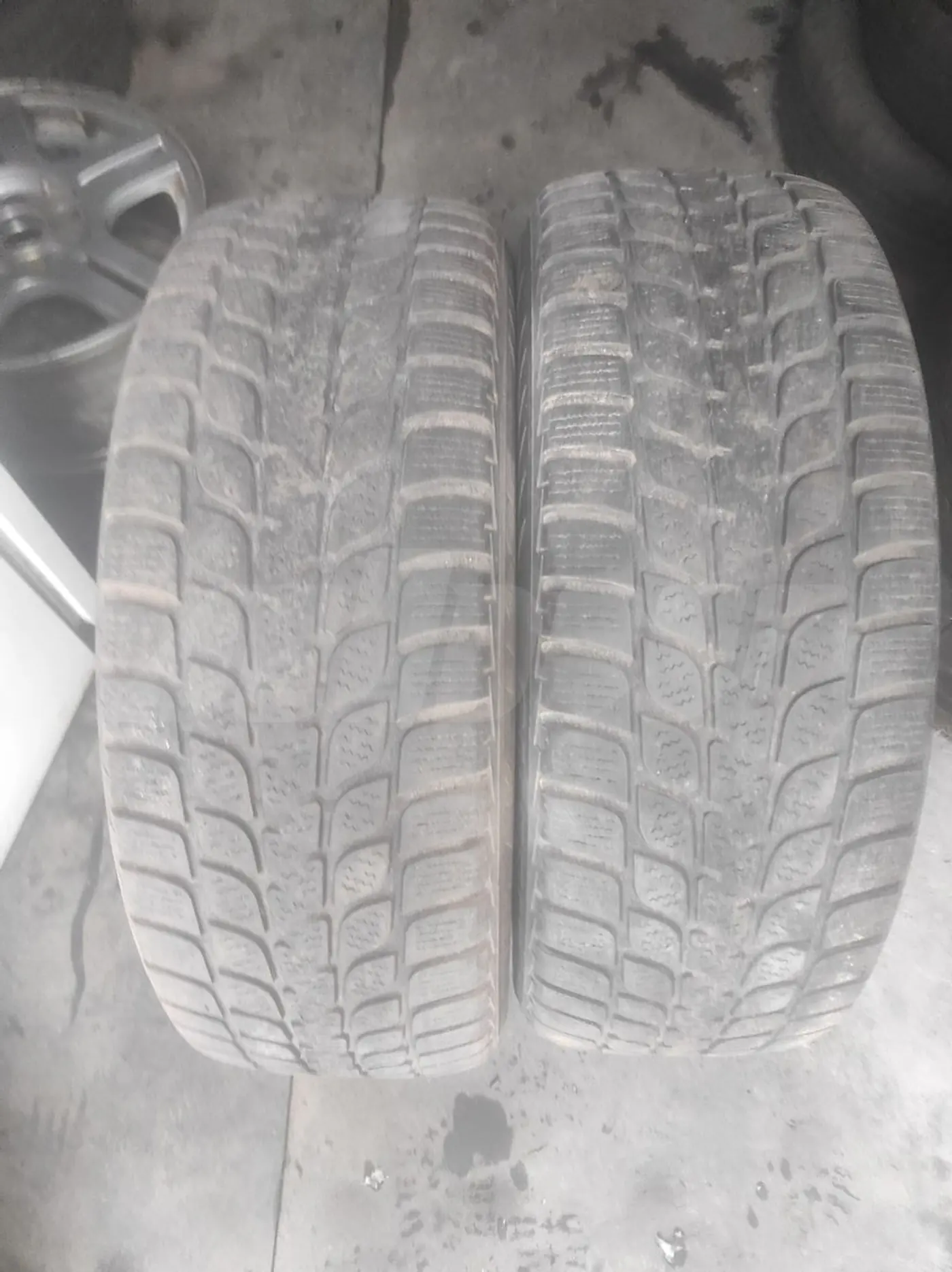 R16 195 60 Bridgestone близак