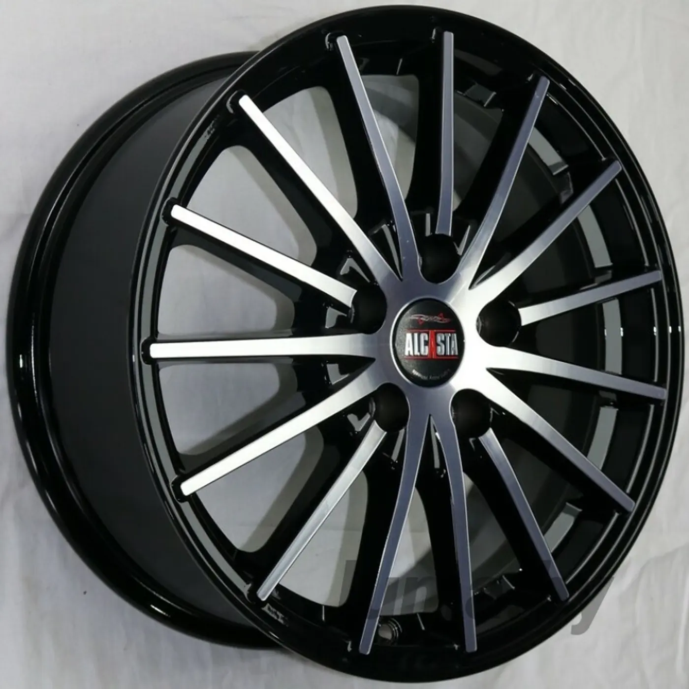 7xR17 5 114.3 ET45 DIA54.1 к Geely Coolray