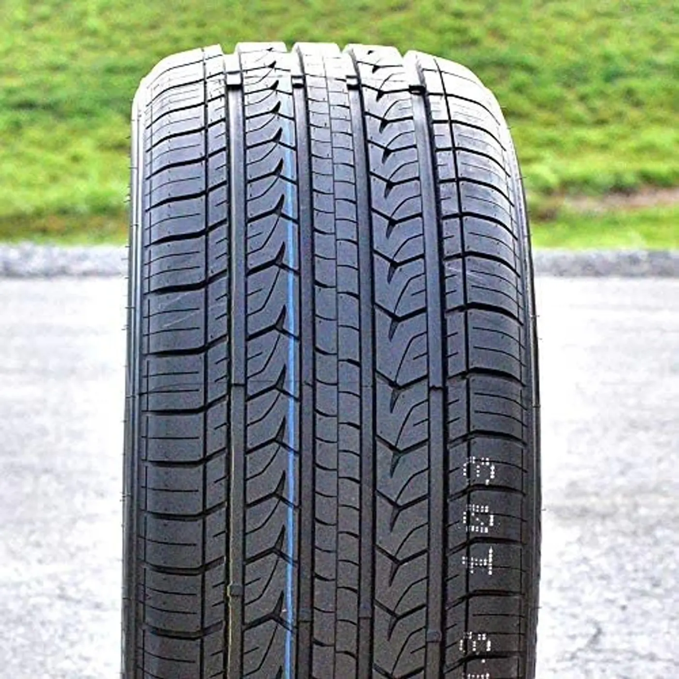 R20 235 55 Joyroad Grand Tourer H/T