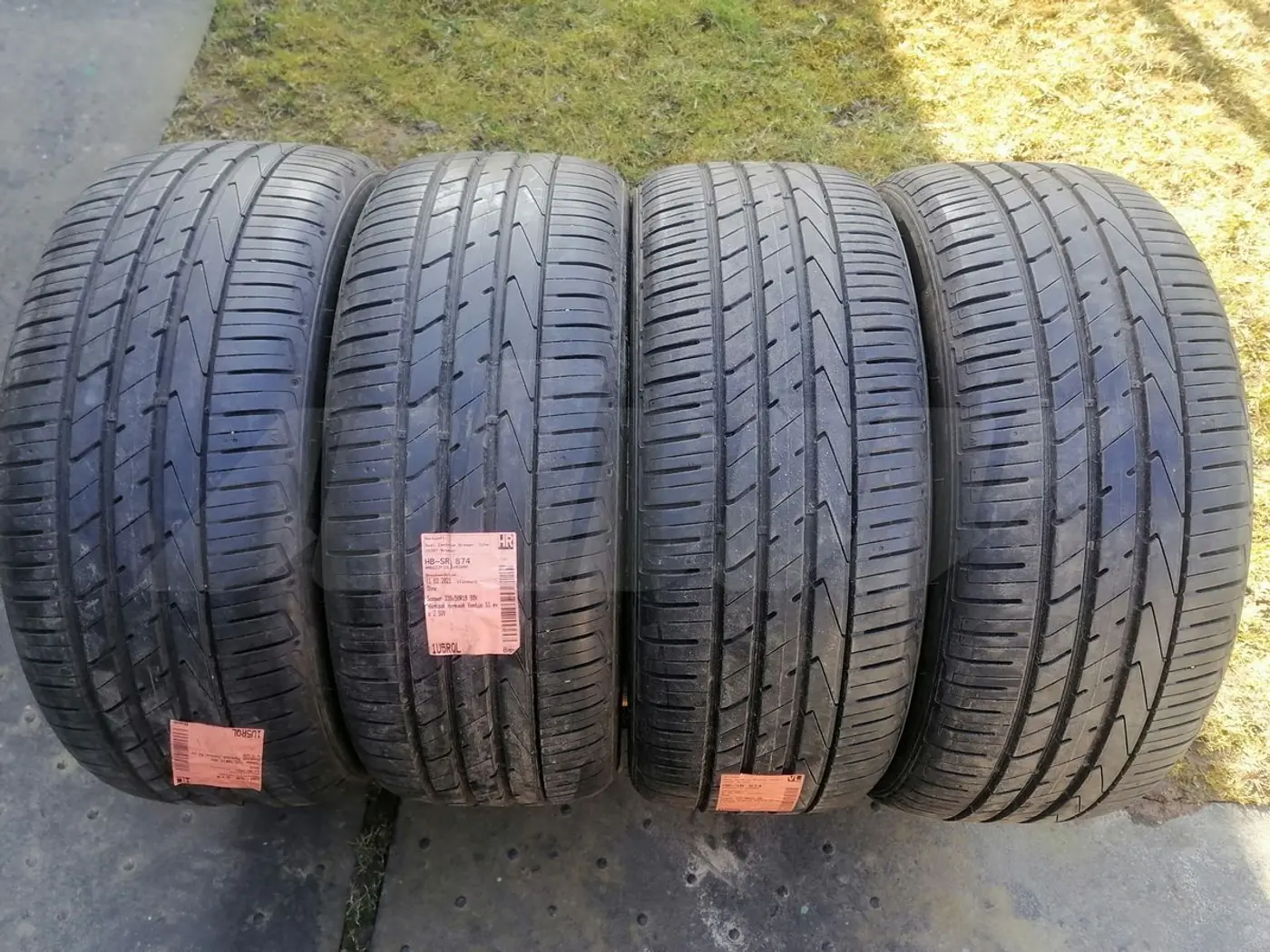 R19 235 50 Hankook Ventus S1 evo2 SUV