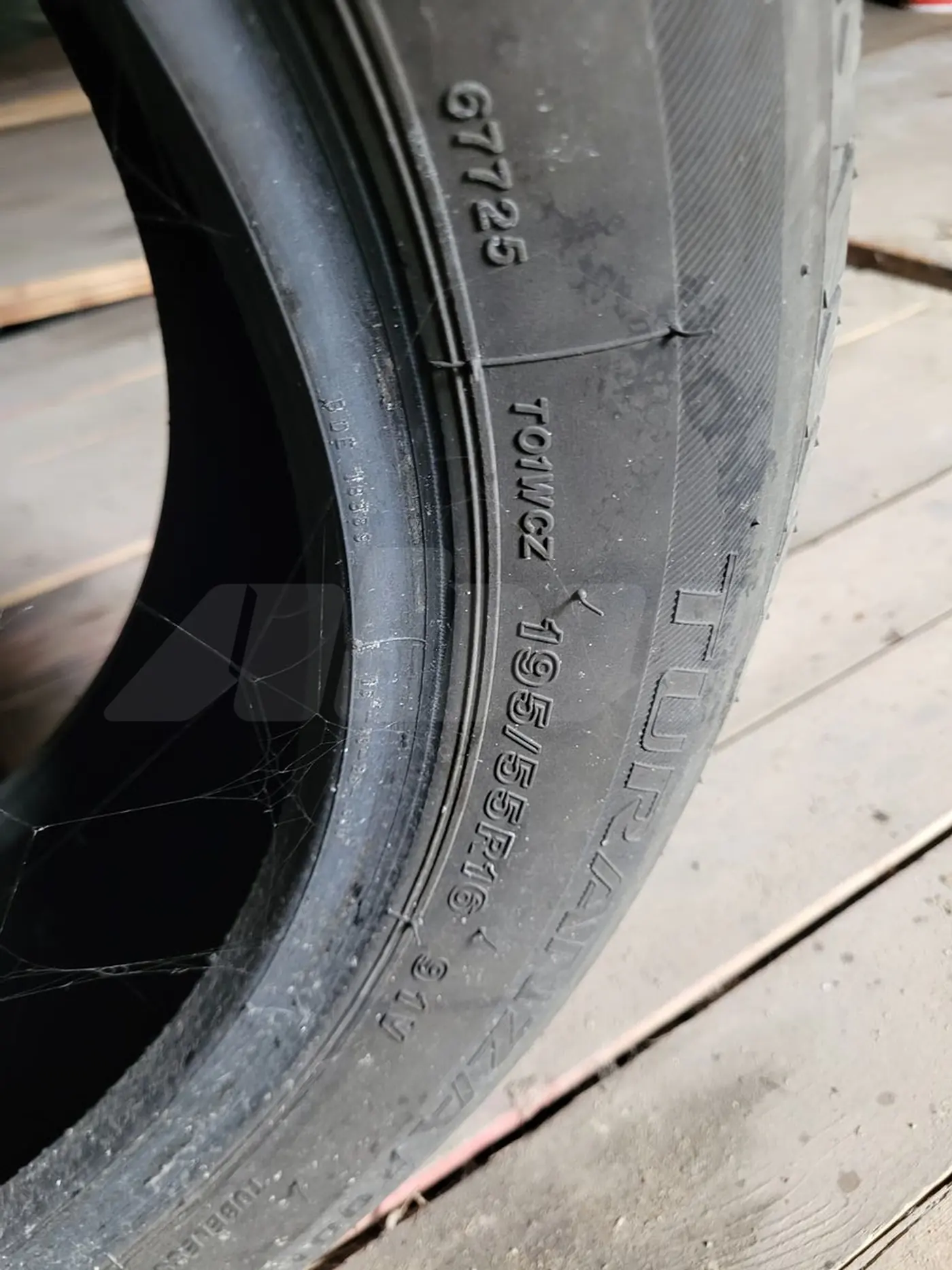 R16 195 55 Volkswagen Поло седан