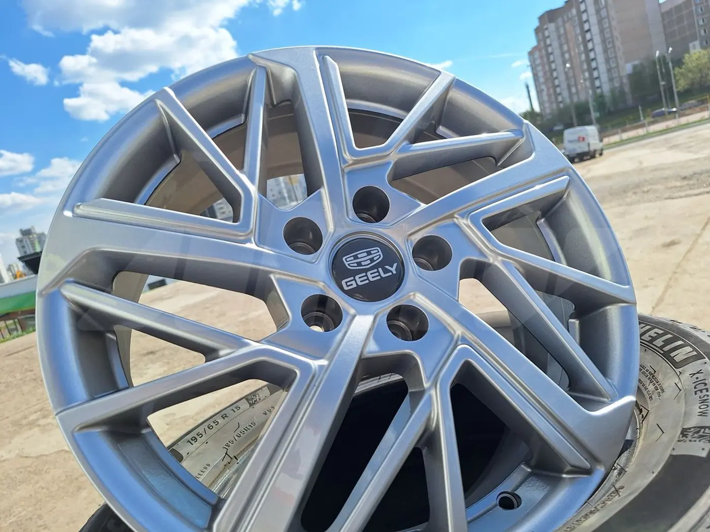 6.5xR17 5 114.3 ET49 DIA67.1 к Geely Coolray