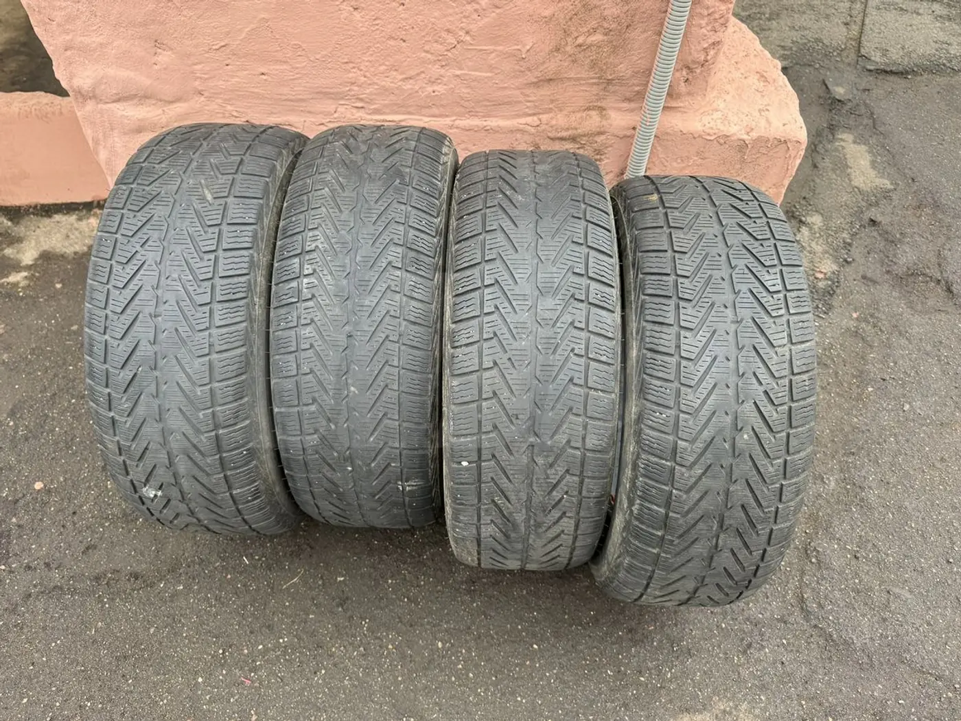R16 215 55 Vredestein Wintrac Xtreme