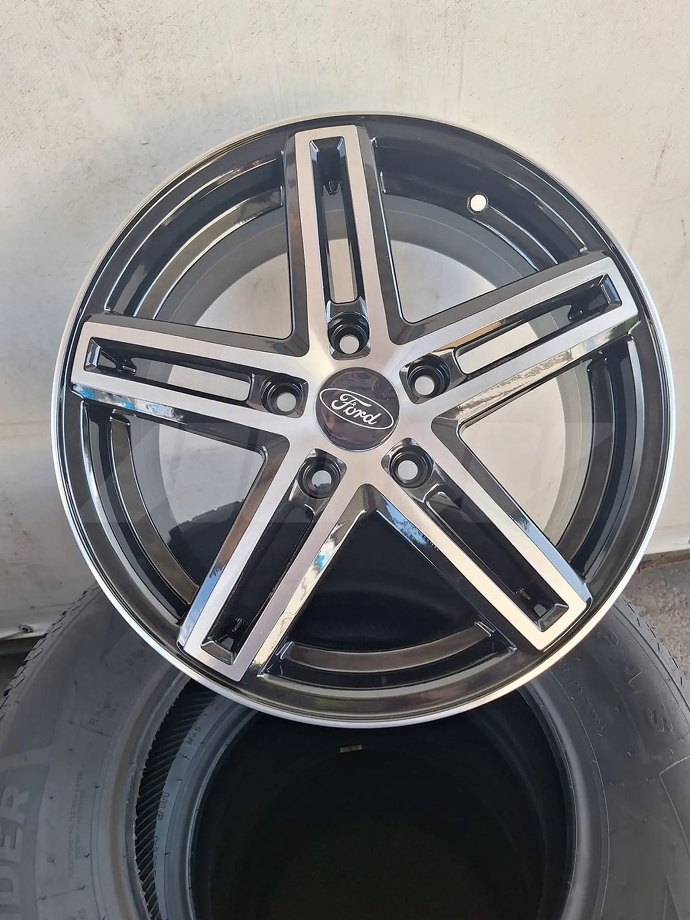 6.5xR16 5 108 ET43 DIA63.4 к Ford Transit Connect