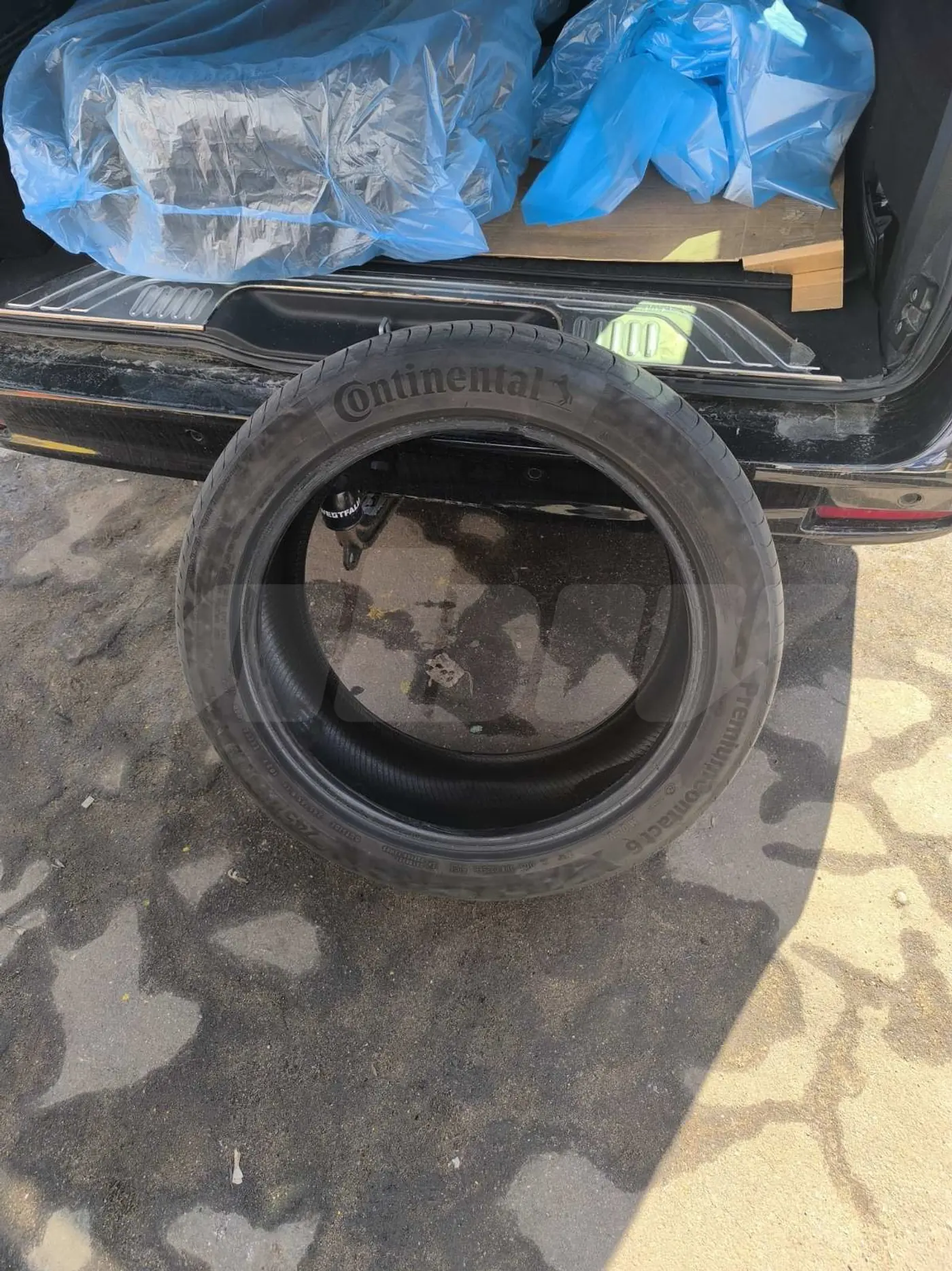 R19 245 45 Continental Premium