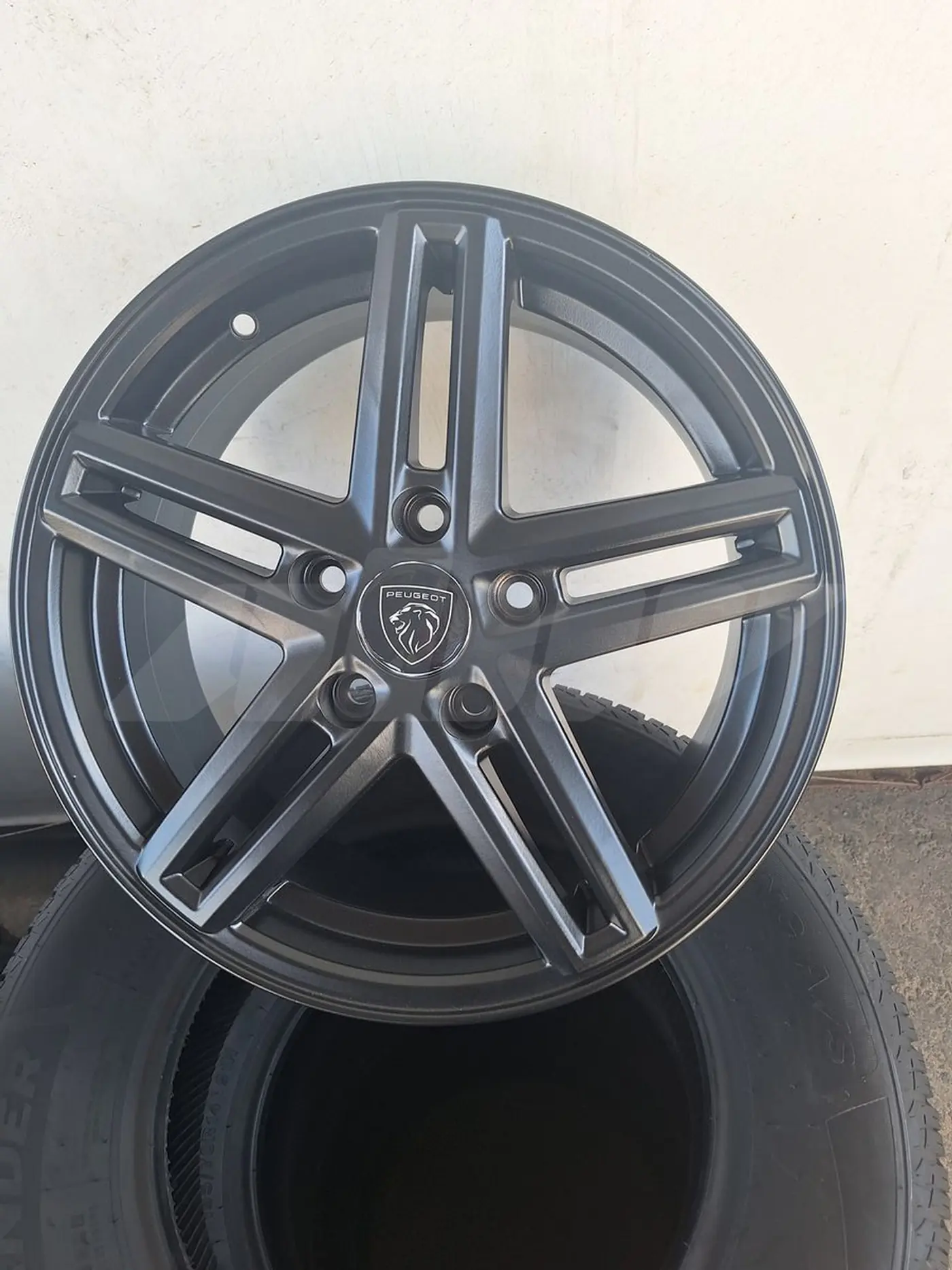 6.5xR16 5 108 ET43 DIA65.1 к Peugeot 508